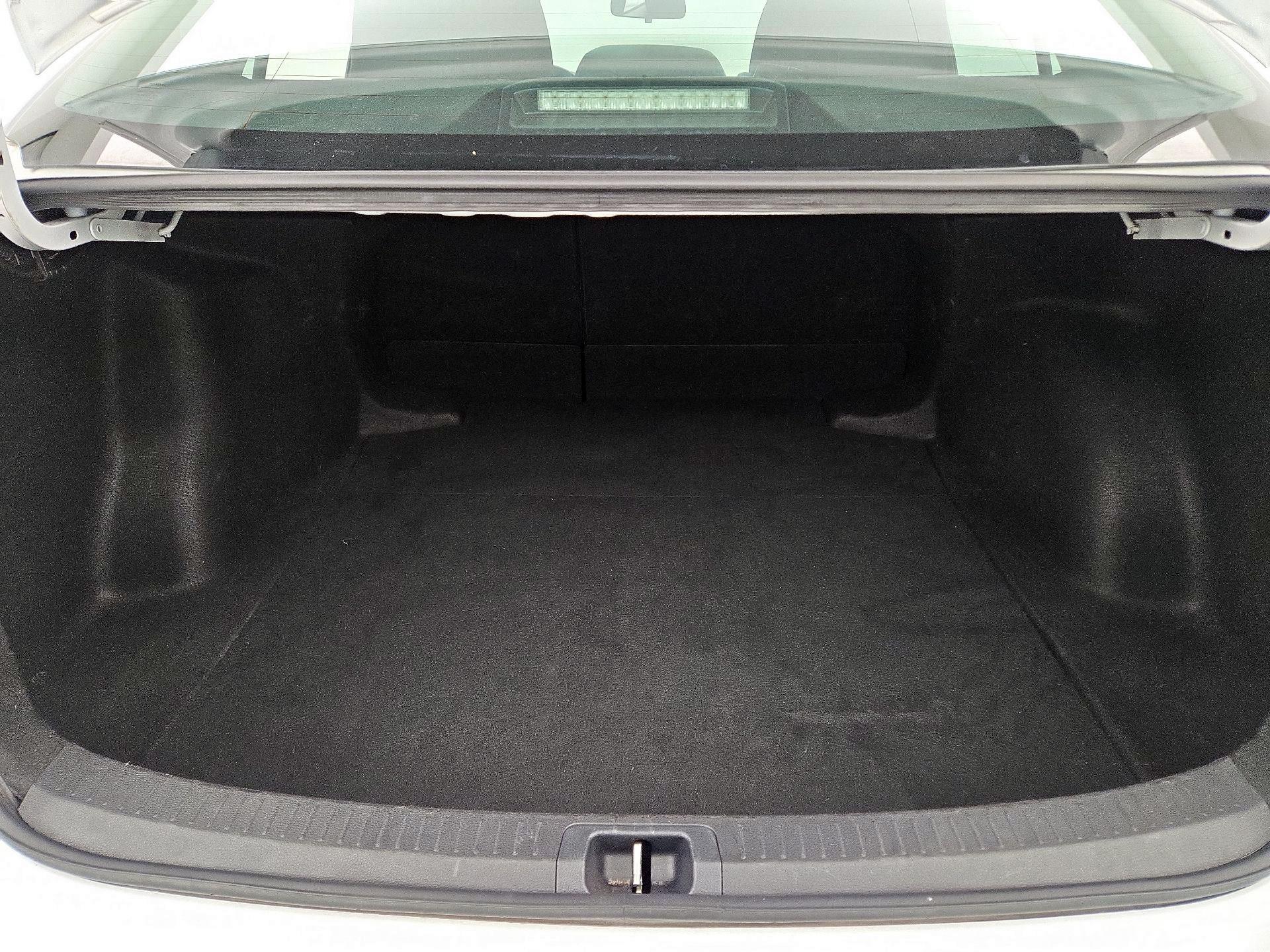 Thumbnail: 2024 Toyota Corolla - 19