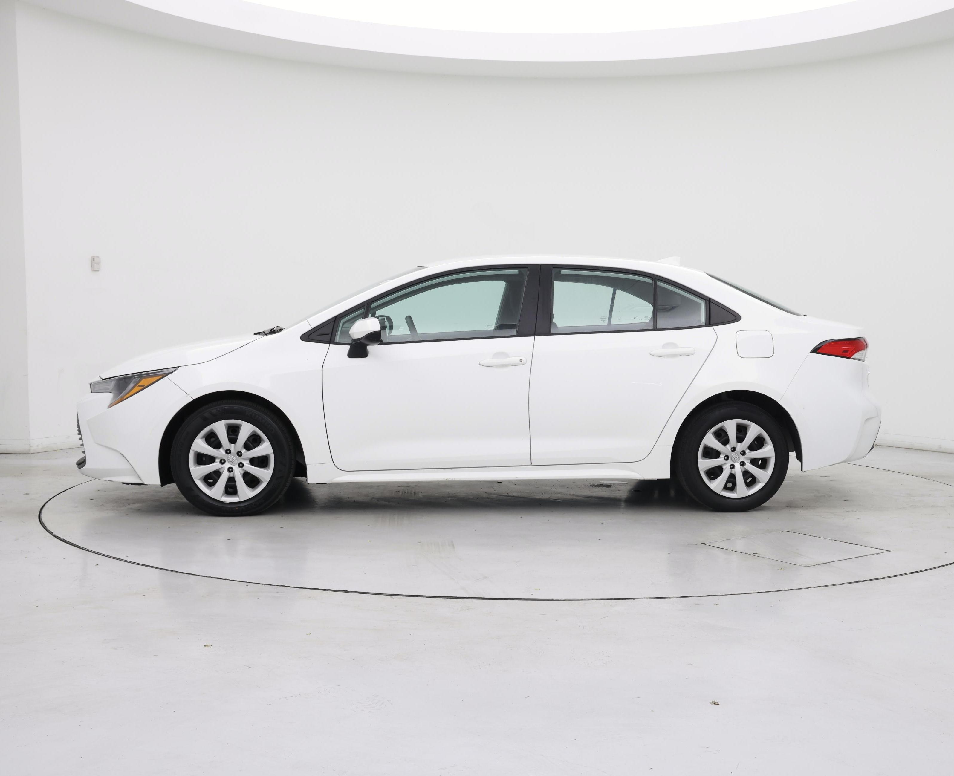 Thumbnail: 2024 Toyota Corolla - 3