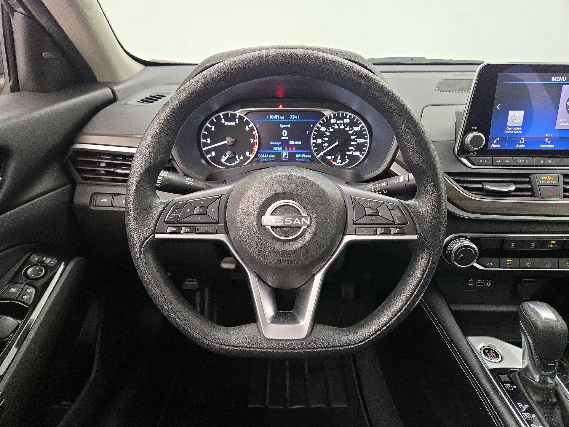 Thumbnail: 2023 Nissan Altima - 10