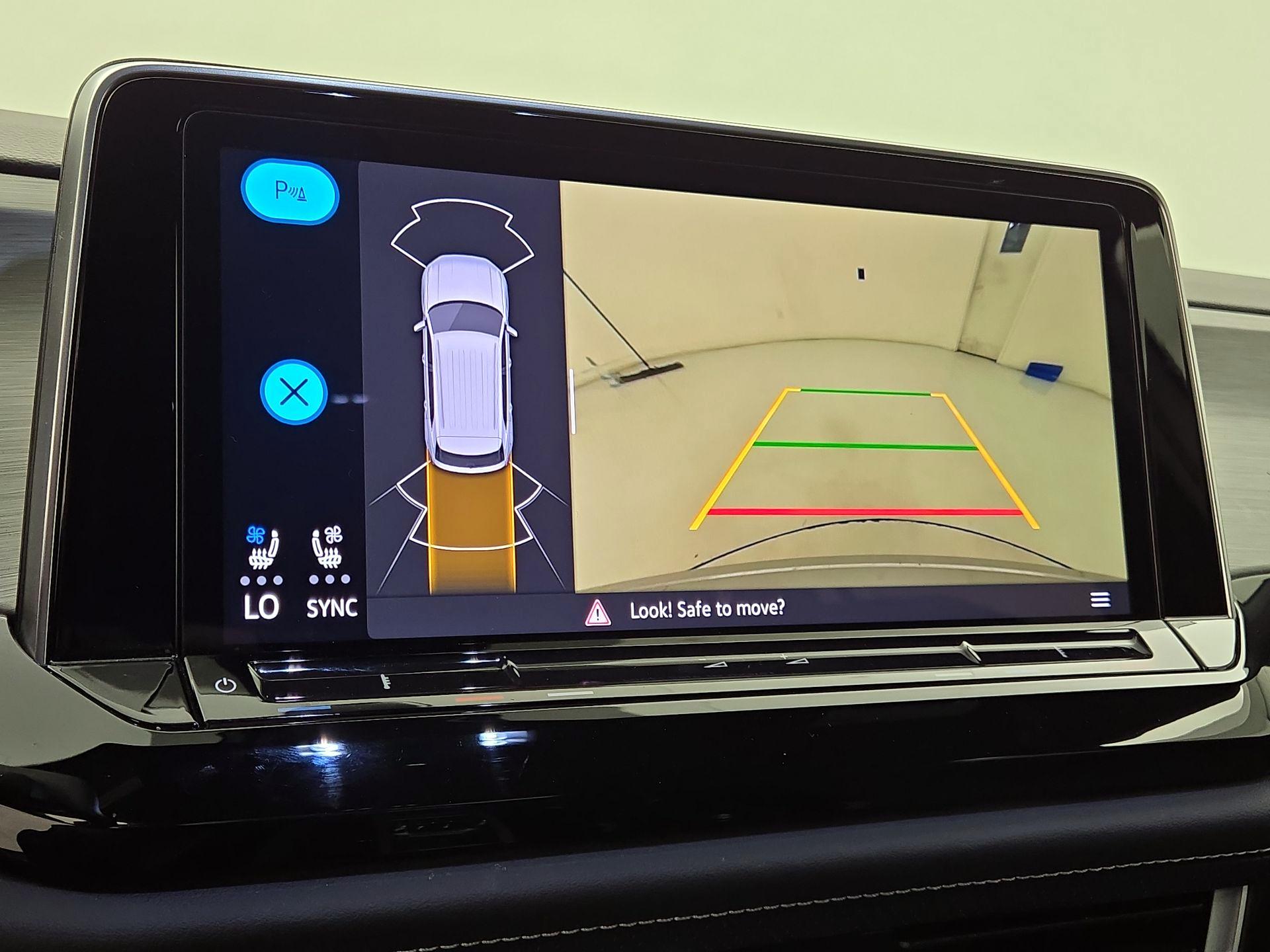 Thumbnail: 2025 Volkswagen Atlas - 14