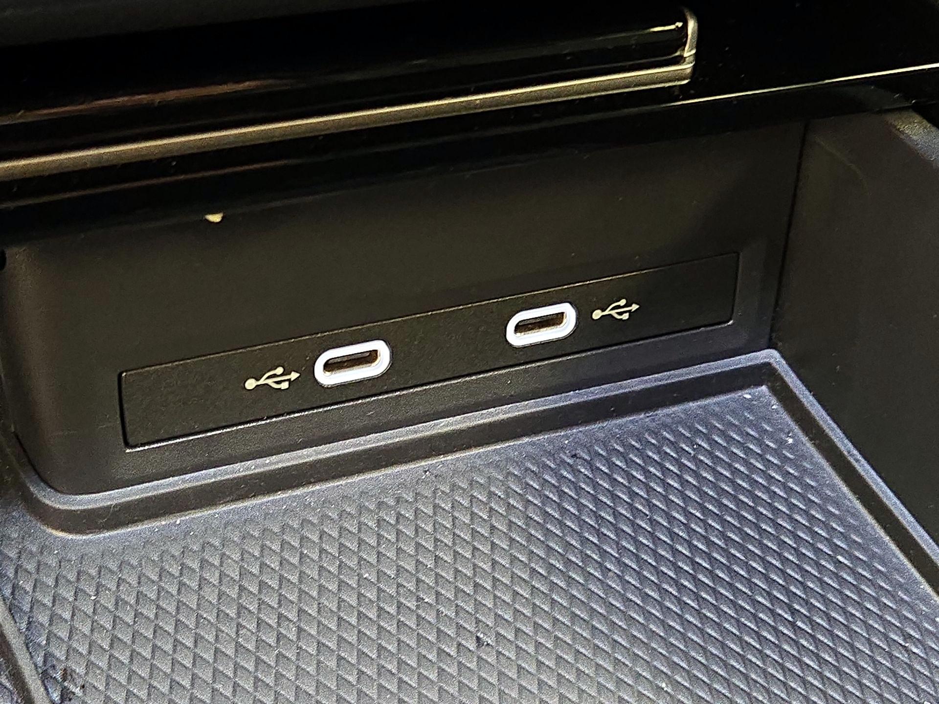 Thumbnail: 2025 Volkswagen Atlas - 18