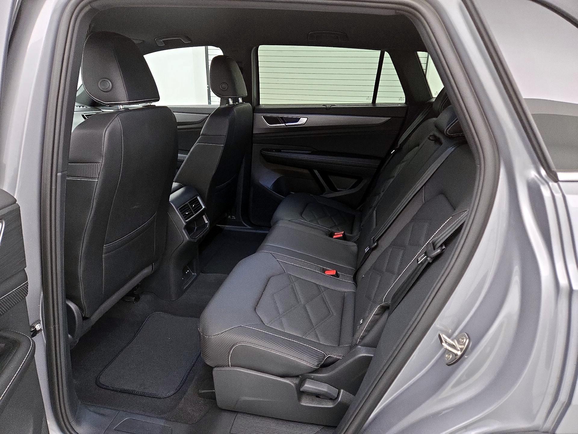 Thumbnail: 2025 Volkswagen Atlas - 19