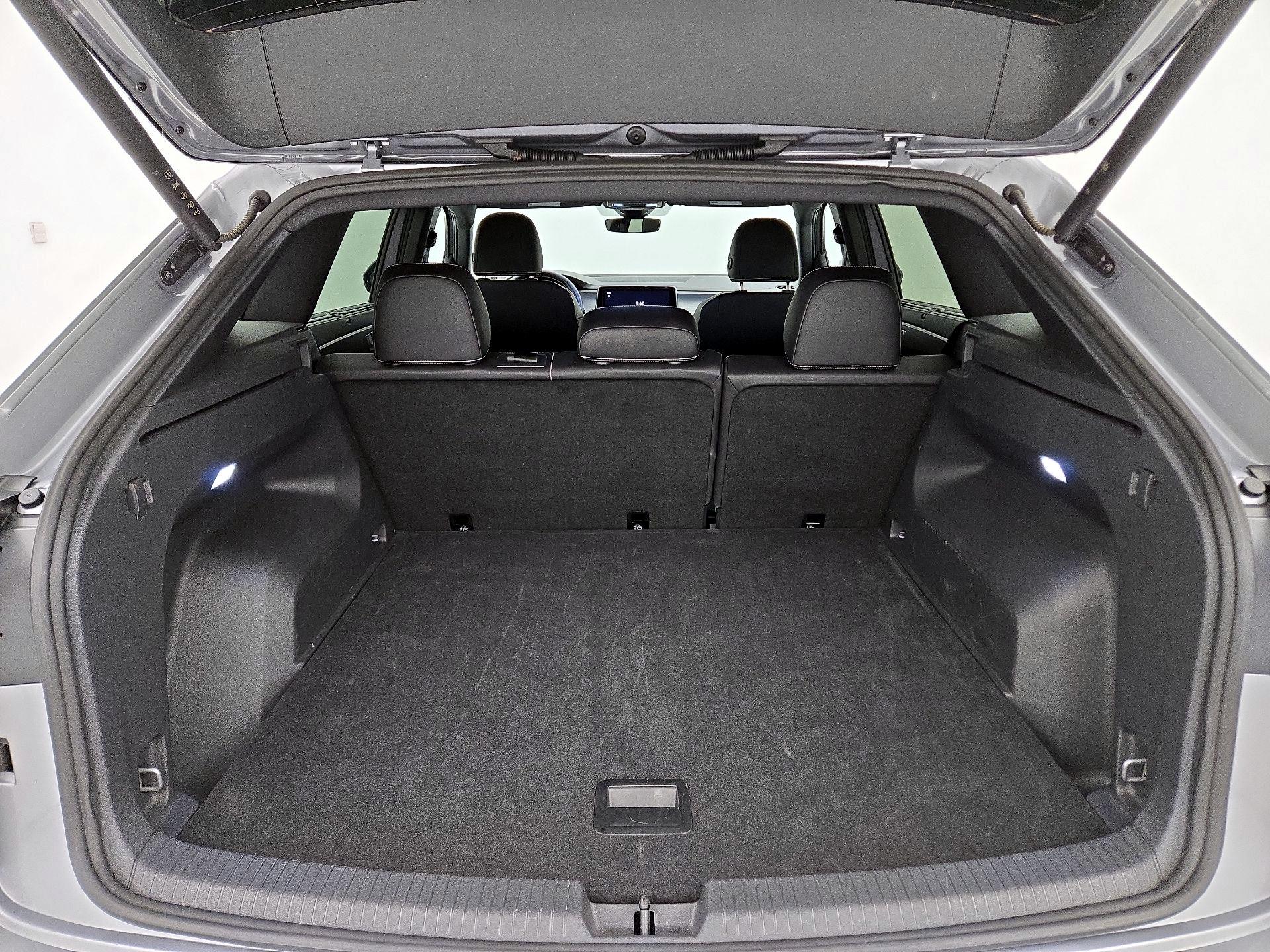 Thumbnail: 2025 Volkswagen Atlas - 20