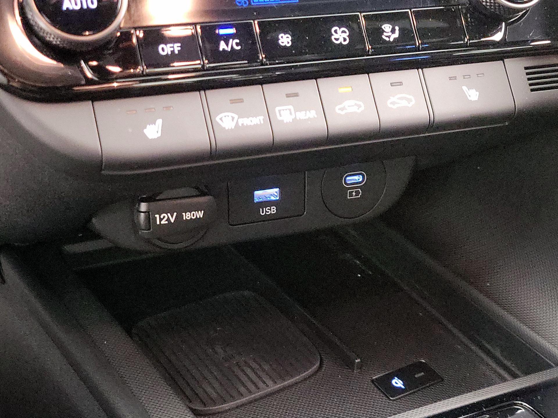 Thumbnail: 2024 Hyundai Elantra - 19