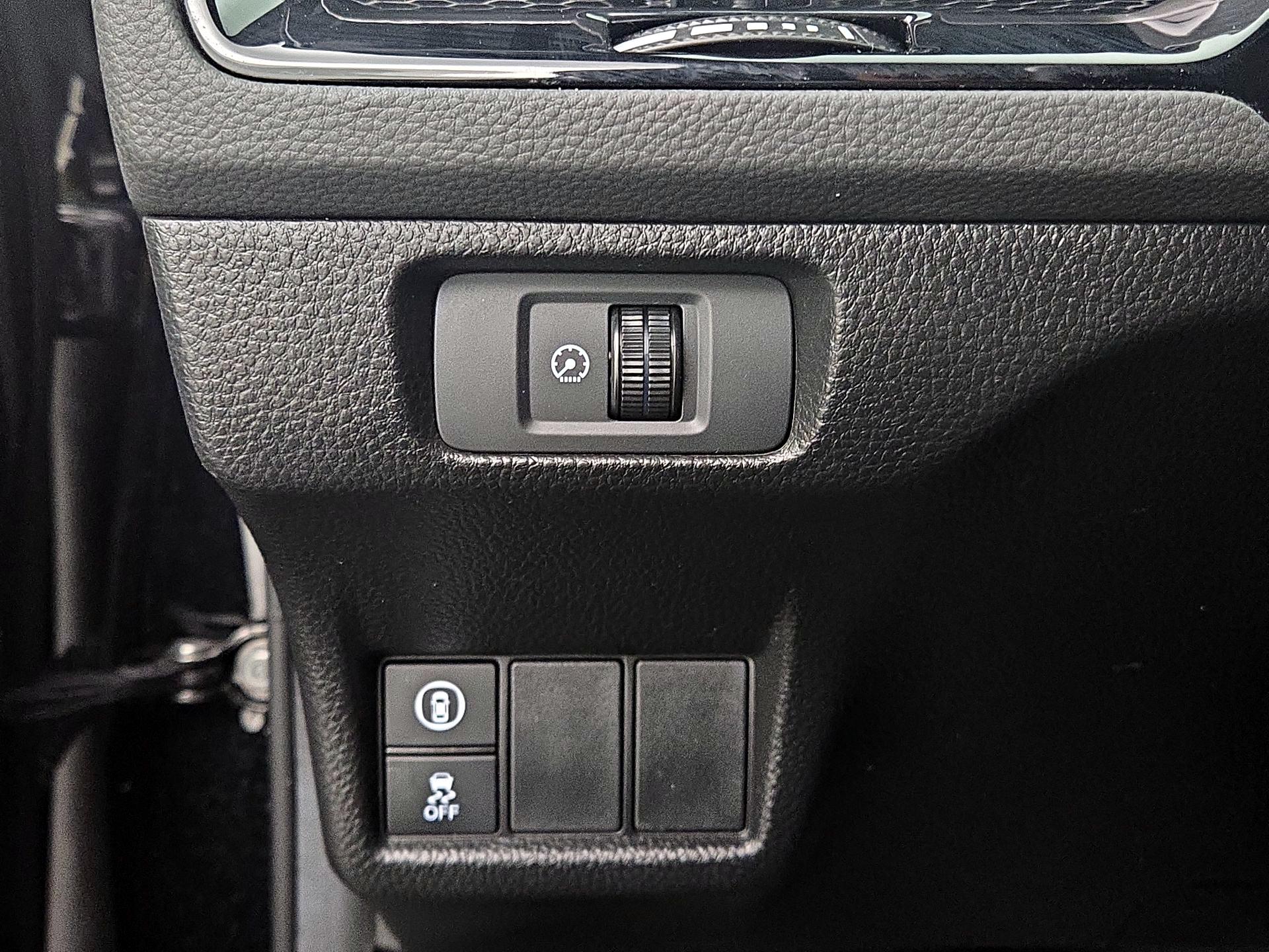 Thumbnail: 2024 Honda Civic - 13