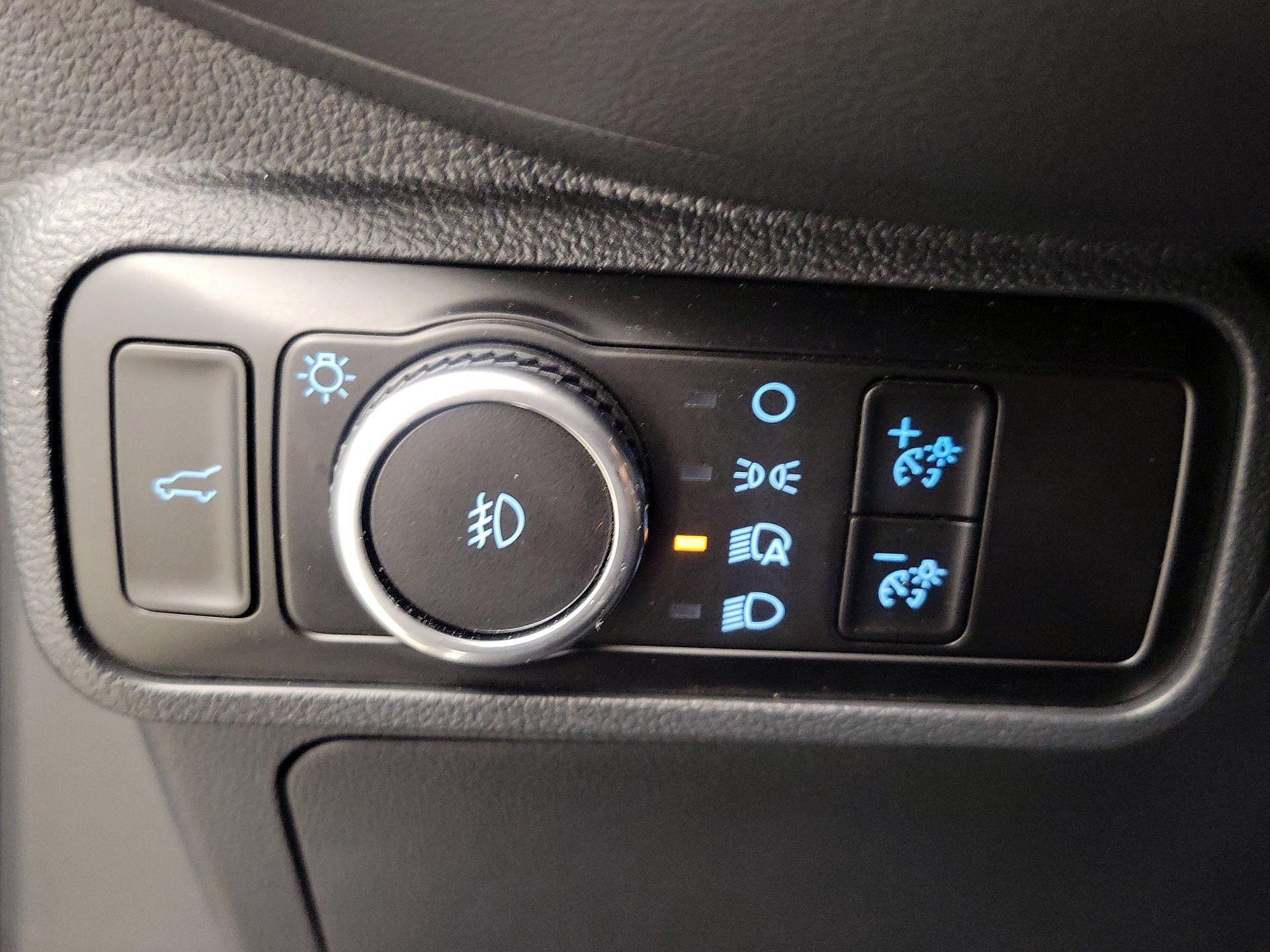 Thumbnail: 2025 Ford Explorer - 13