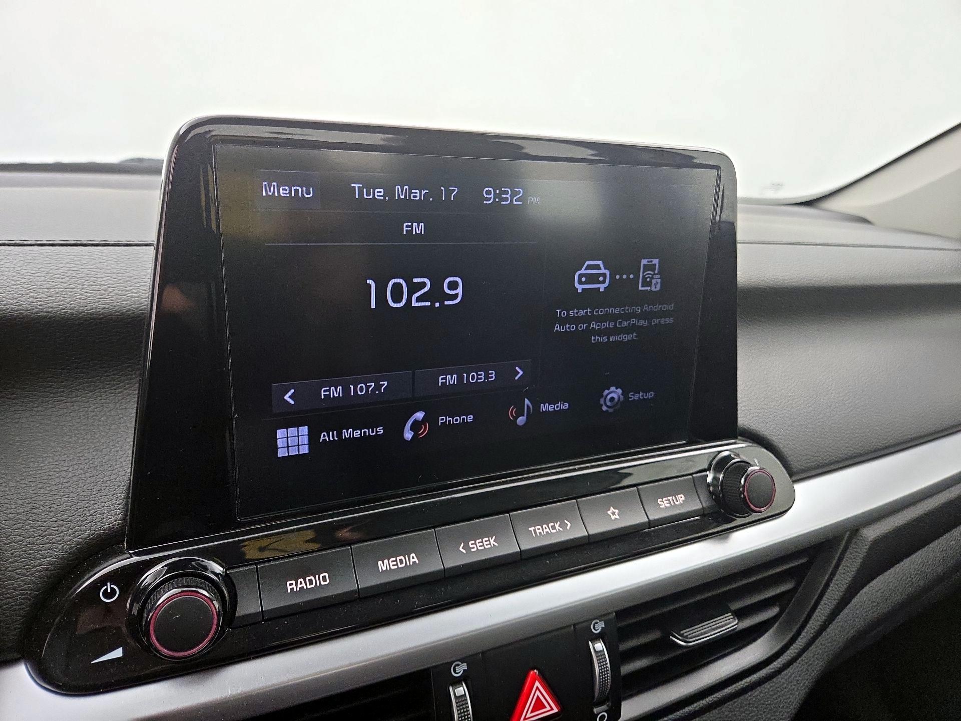 Thumbnail: 2024 Kia Forte - 15