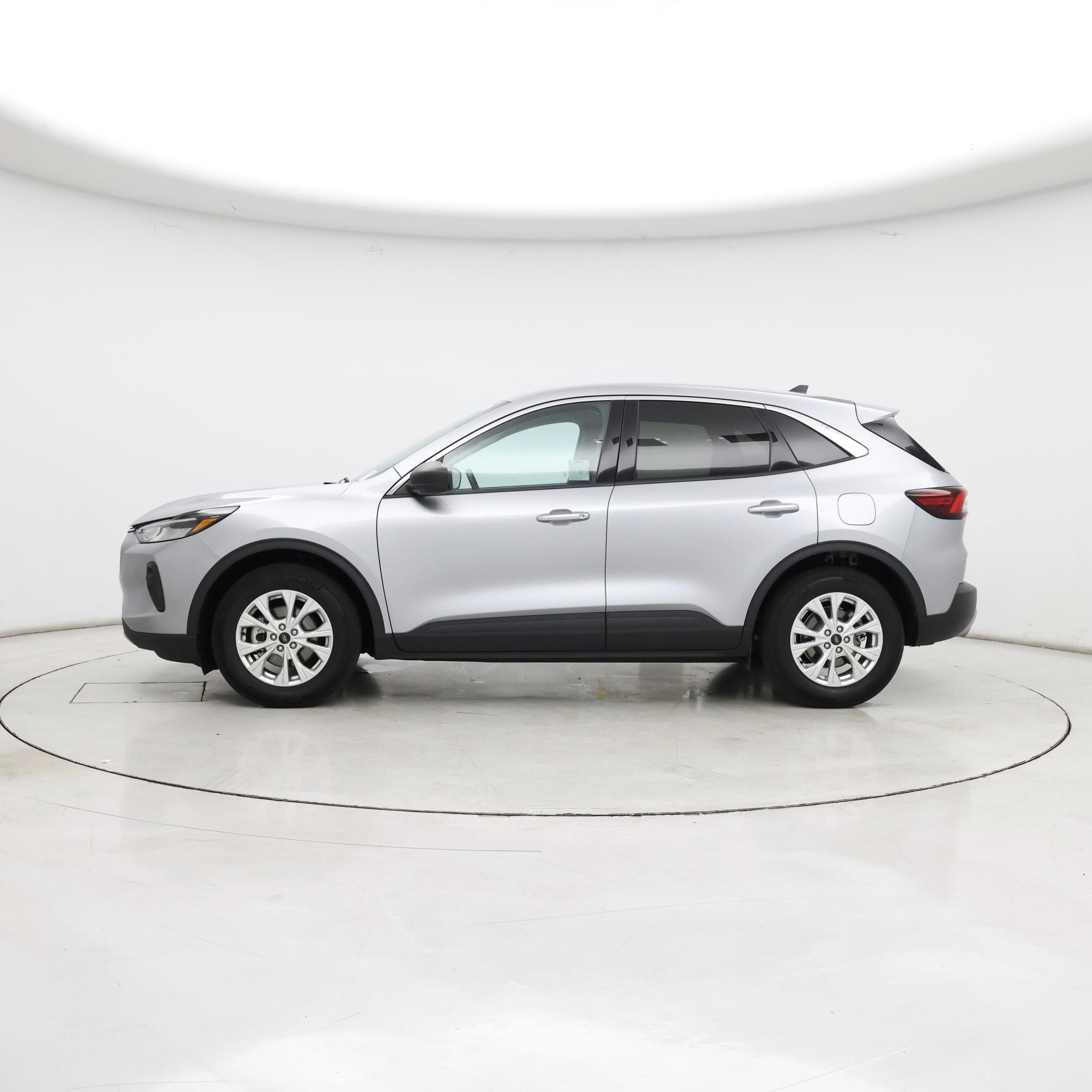 Thumbnail: 2024 Ford Escape - 3