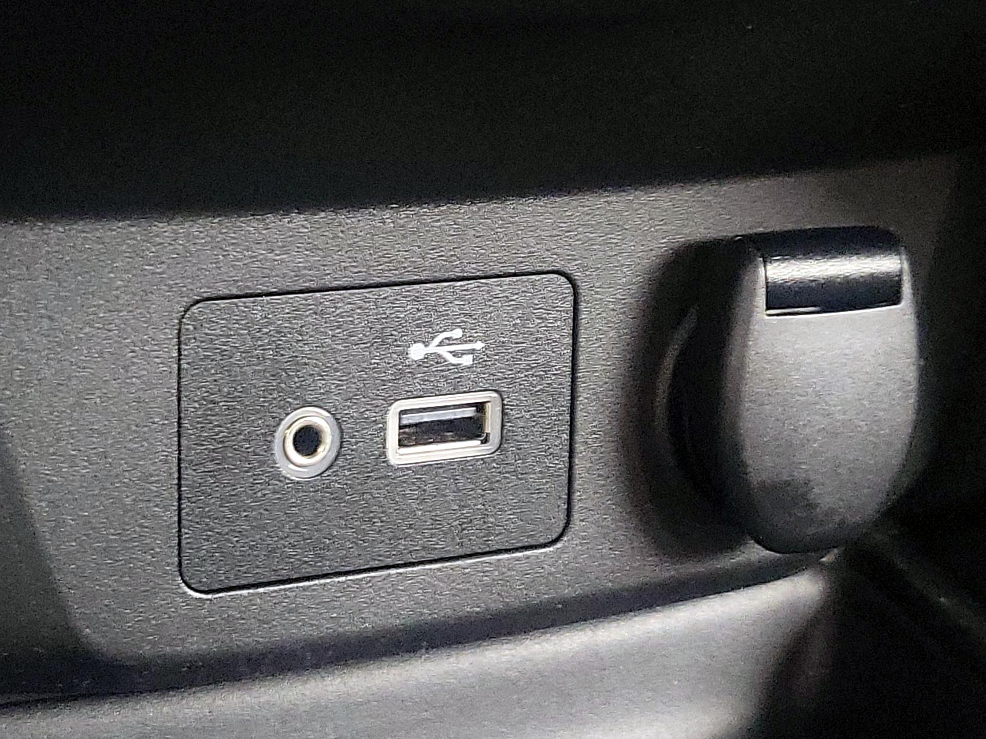 Thumbnail: 2020 Nissan Rogue - 18