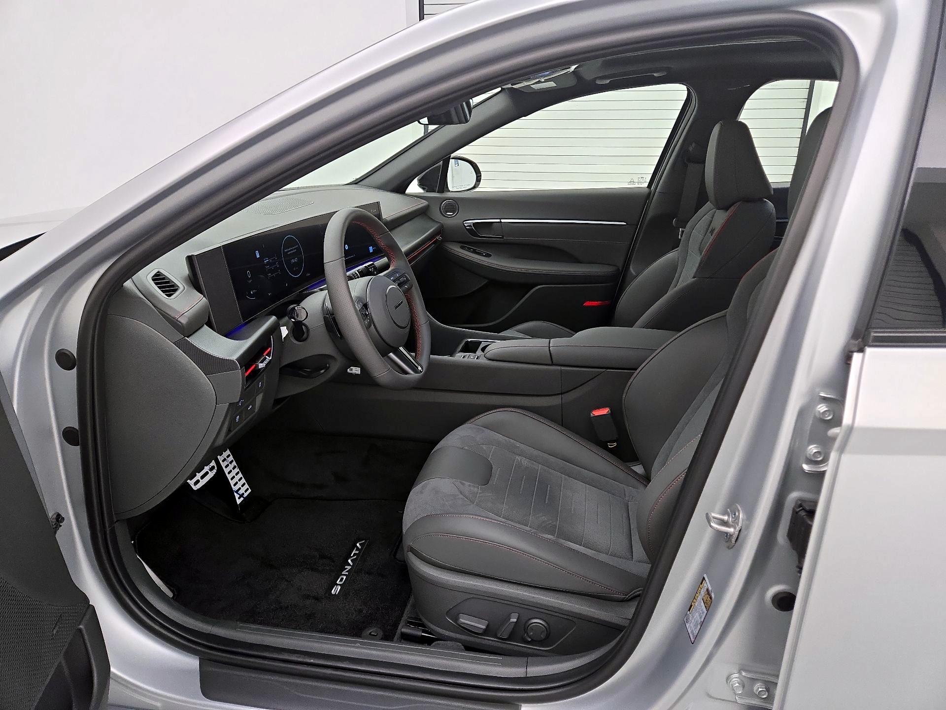 Thumbnail: 2025 Hyundai Sonata - 11