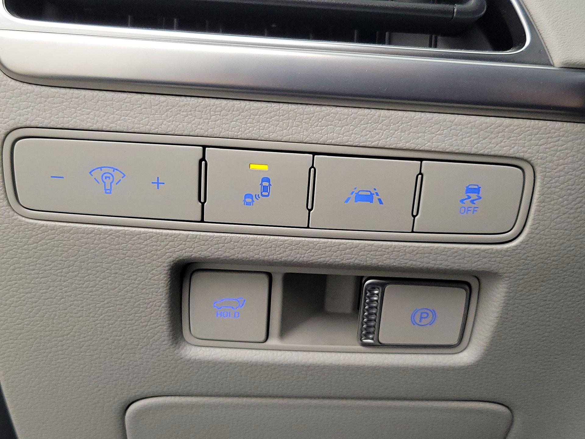 Thumbnail: 2022 Hyundai Palisade - 13