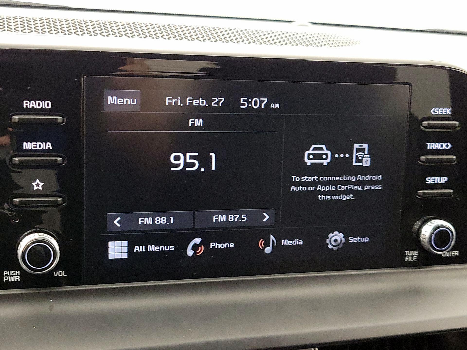 Thumbnail: 2024 Kia Seltos - 15