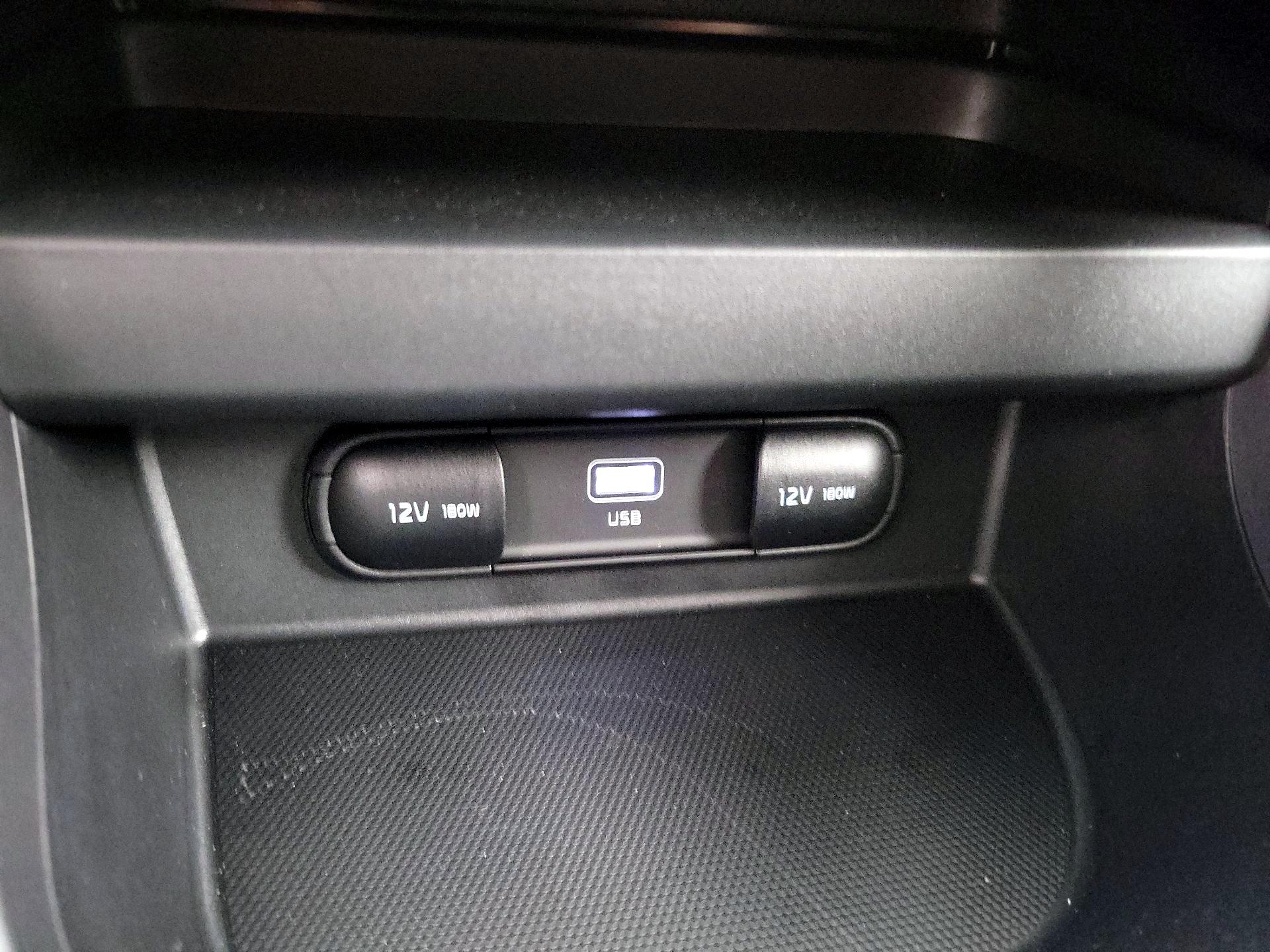 Thumbnail: 2024 Kia Seltos - 18