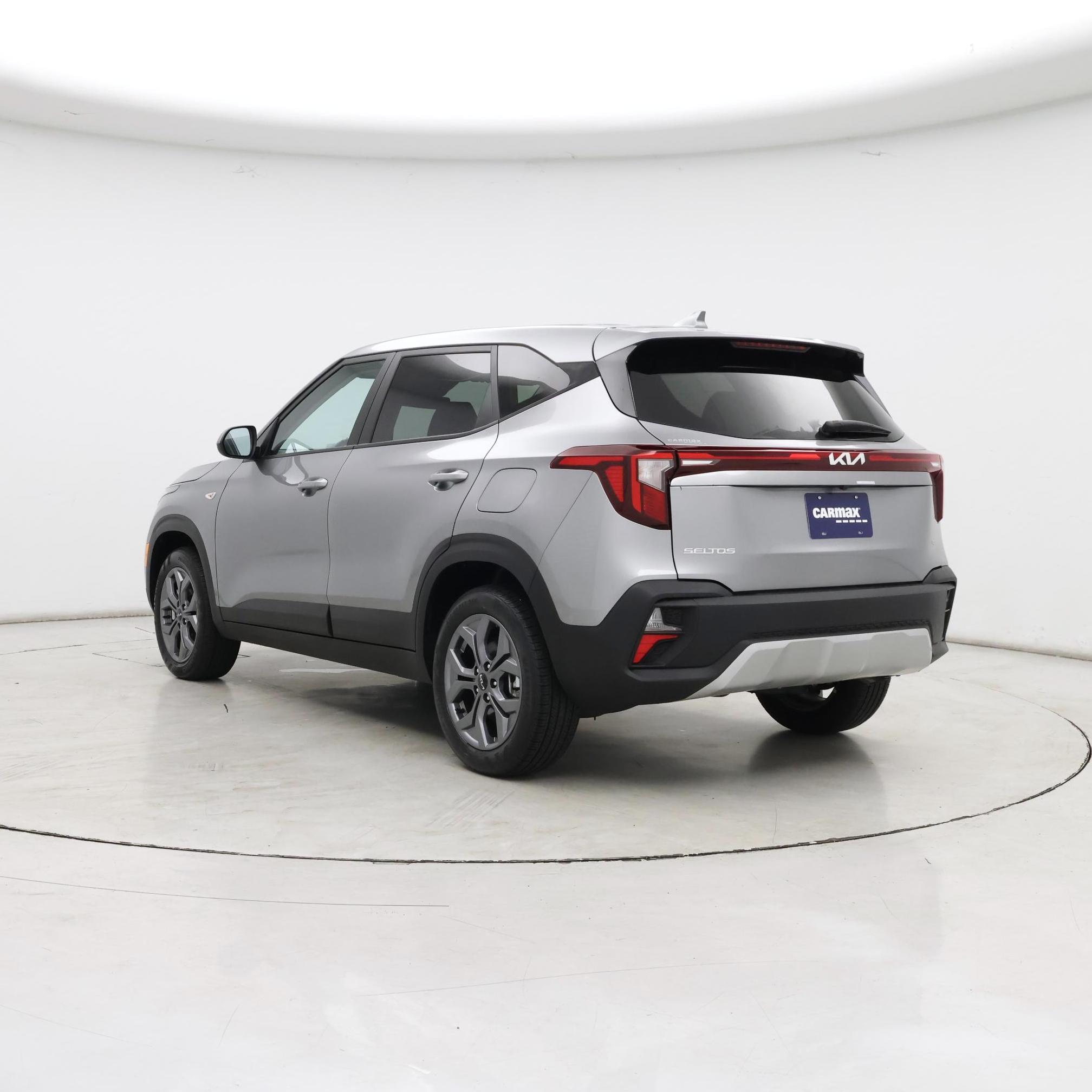 Thumbnail: 2024 Kia Seltos - 2