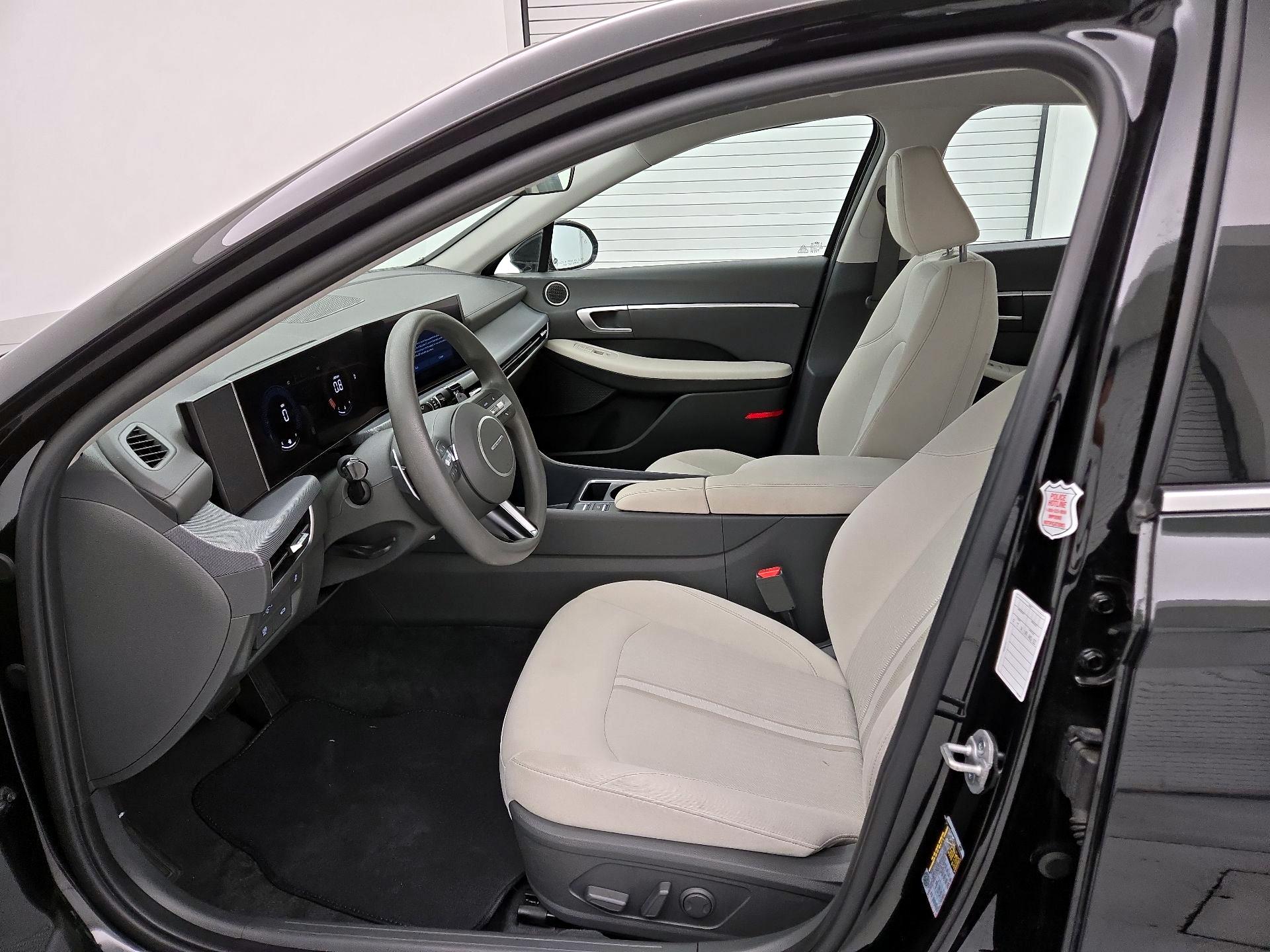 Thumbnail: 2025 Hyundai Sonata - 11