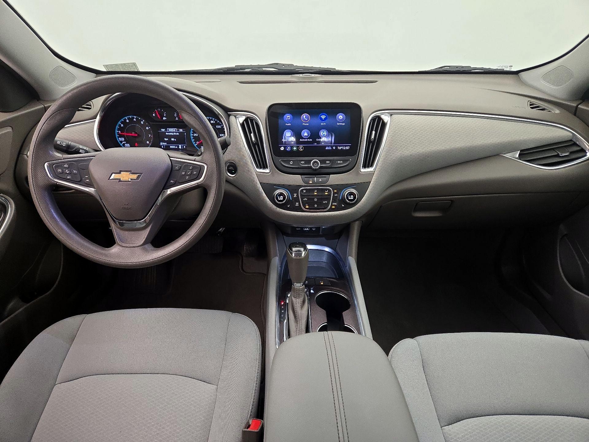 Thumbnail: 2020 Chevrolet Malibu - 9
