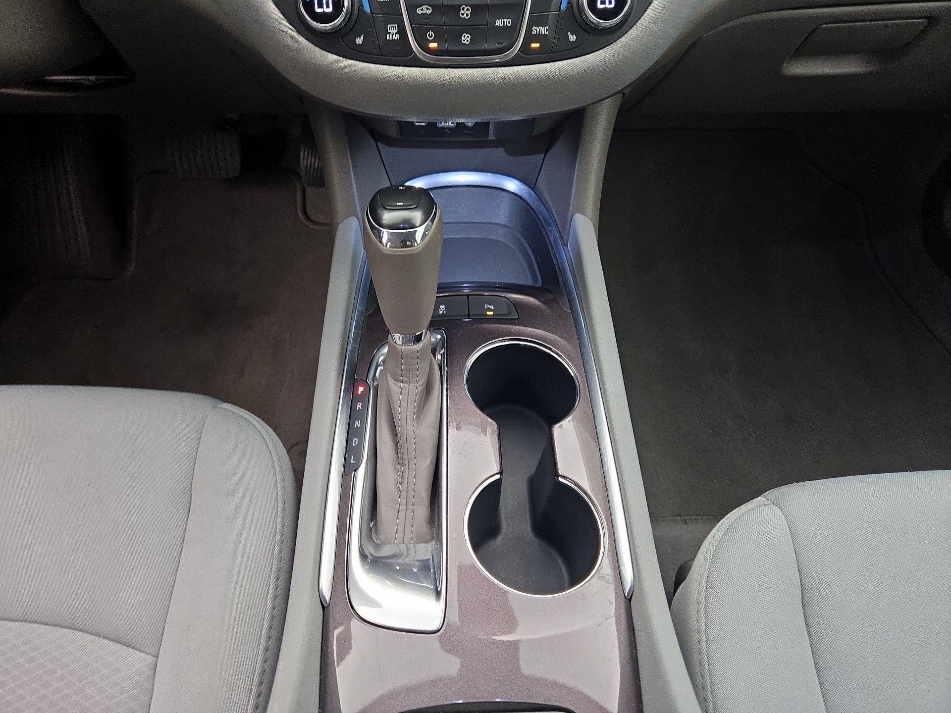 Thumbnail: 2020 Chevrolet Malibu - 17