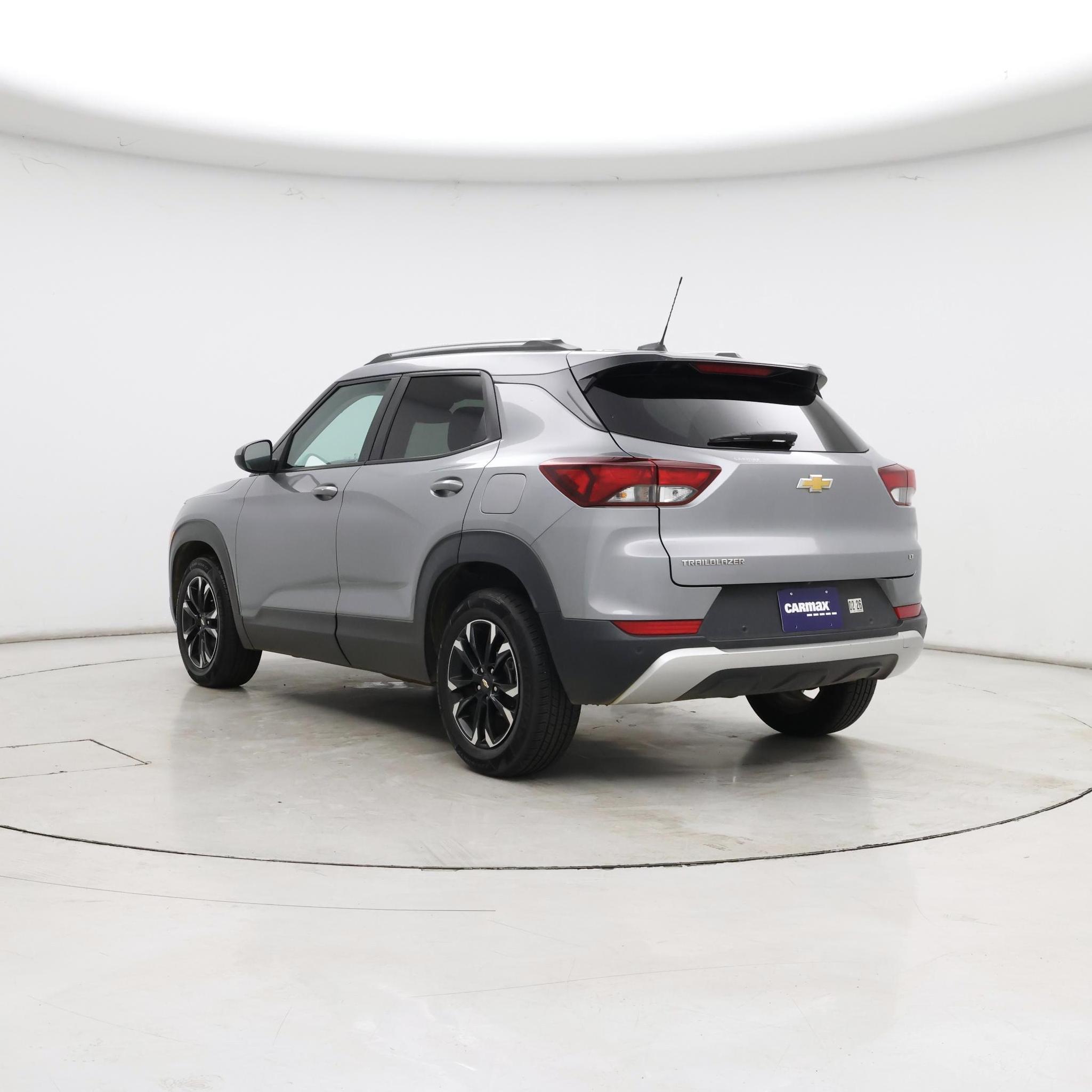 Thumbnail: 2023 Chevrolet TrailBlazer - 2