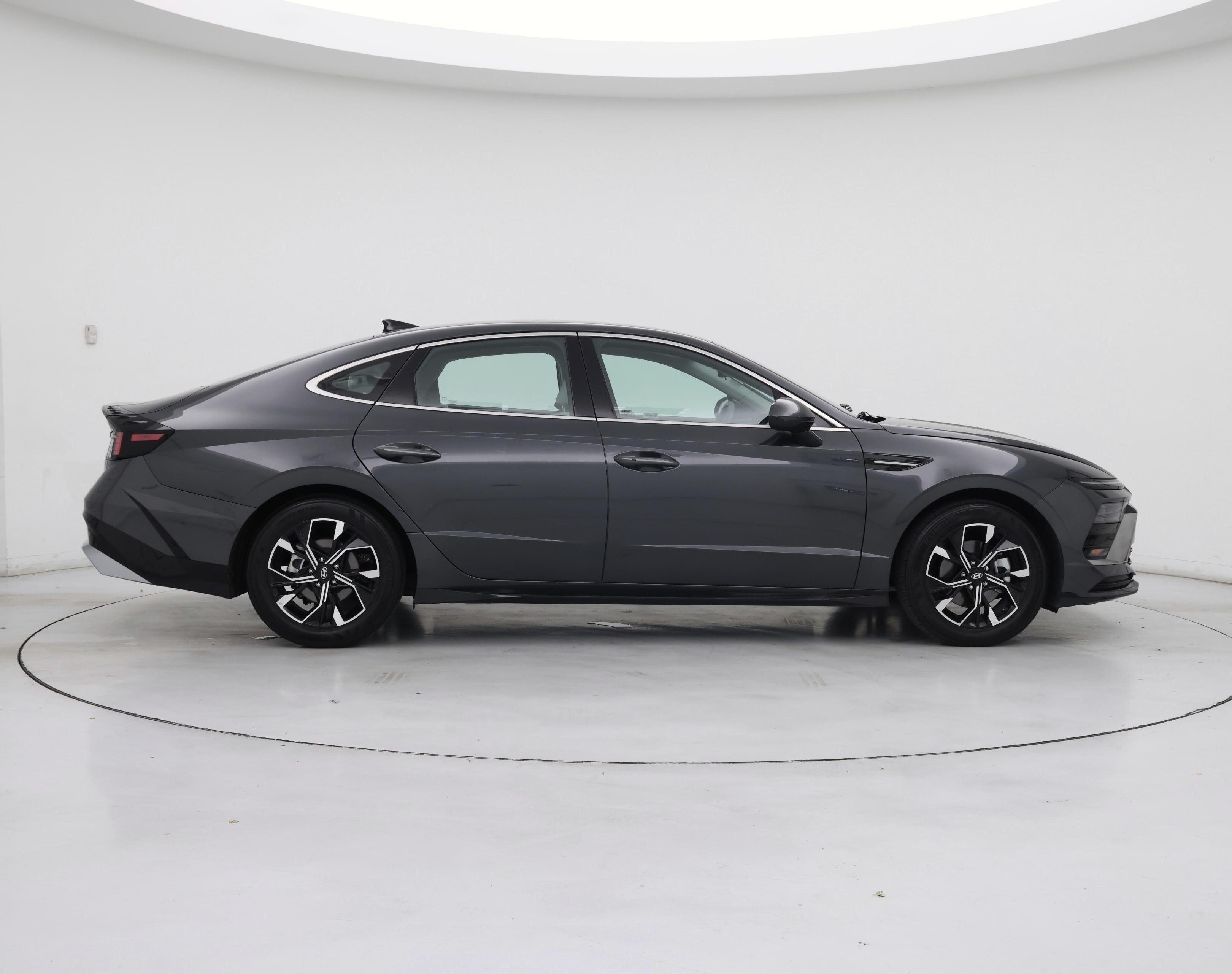 Thumbnail: 2025 Hyundai Sonata - 7