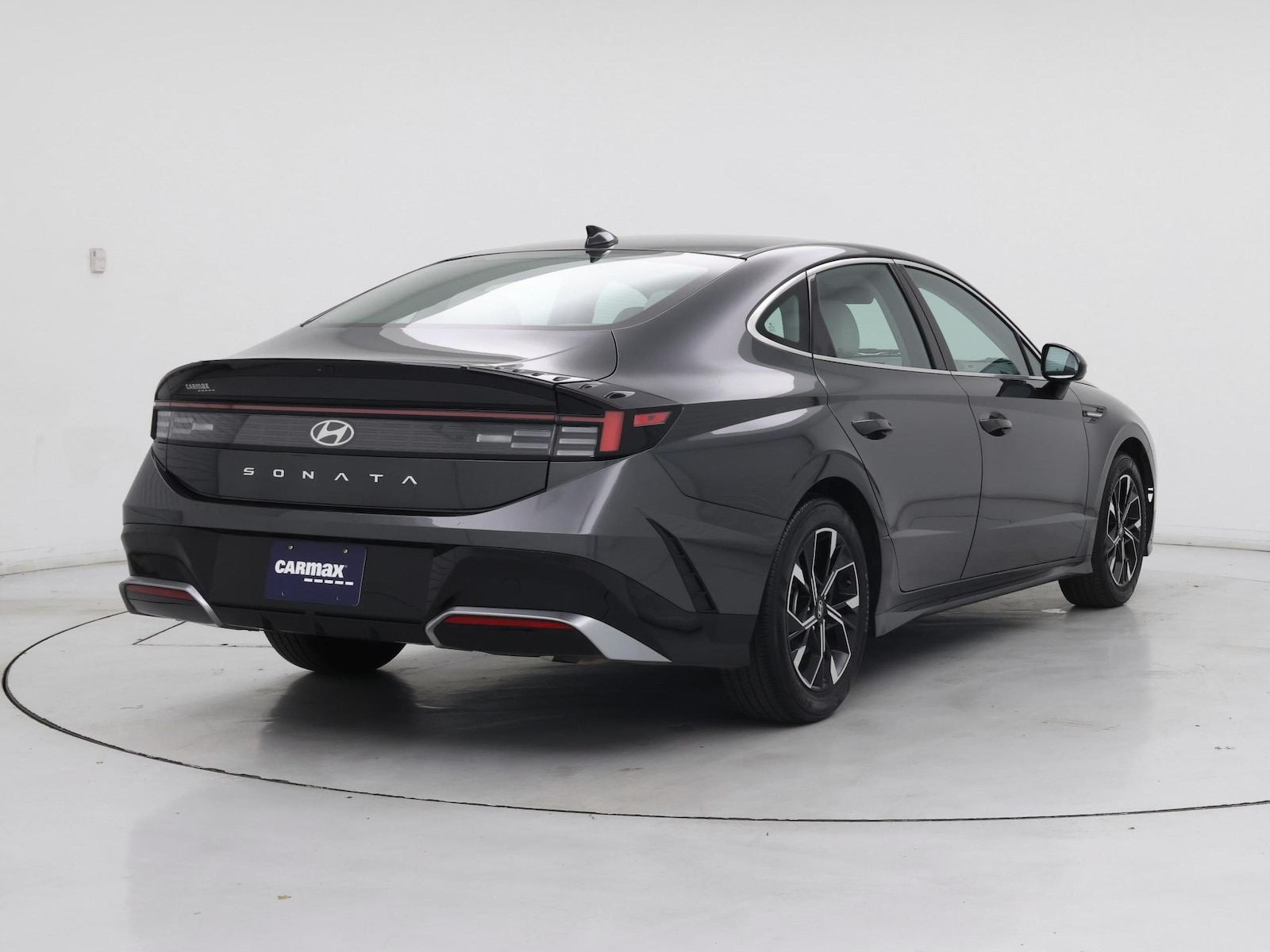 2025 Hyundai Sonata SEL - Photo 9