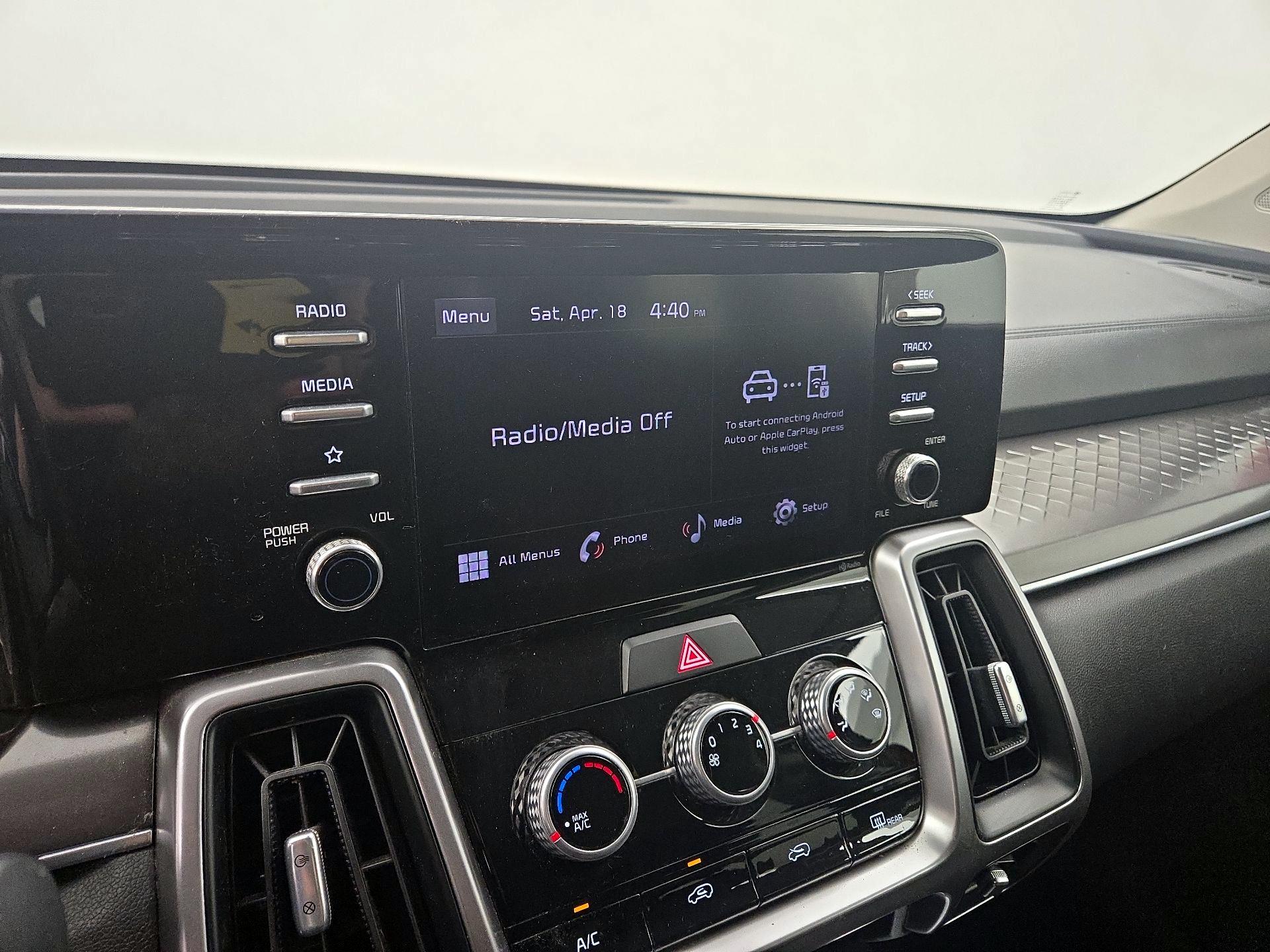 Thumbnail: 2023 Kia Sorento - 15