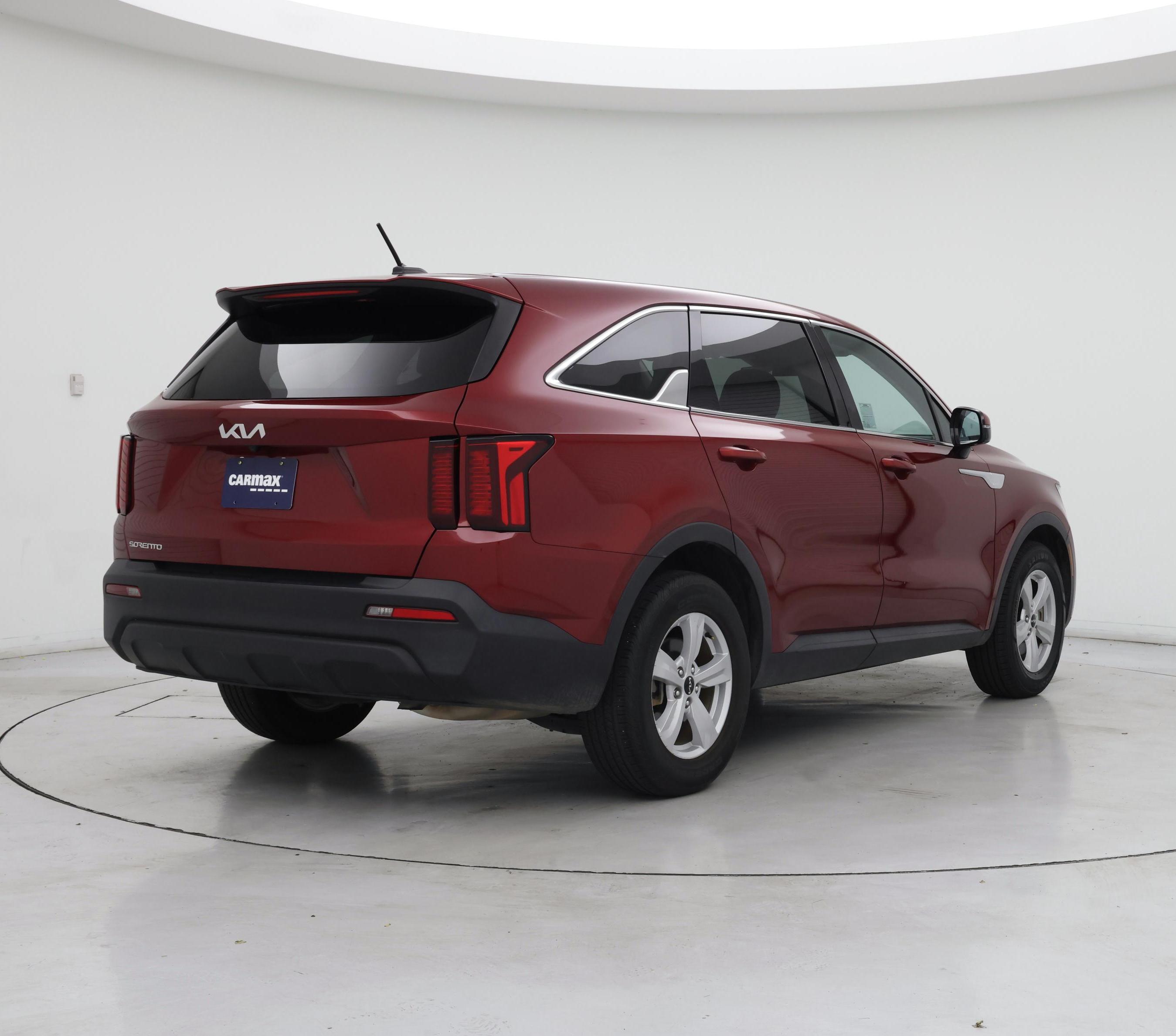 Thumbnail: 2023 Kia Sorento - 8