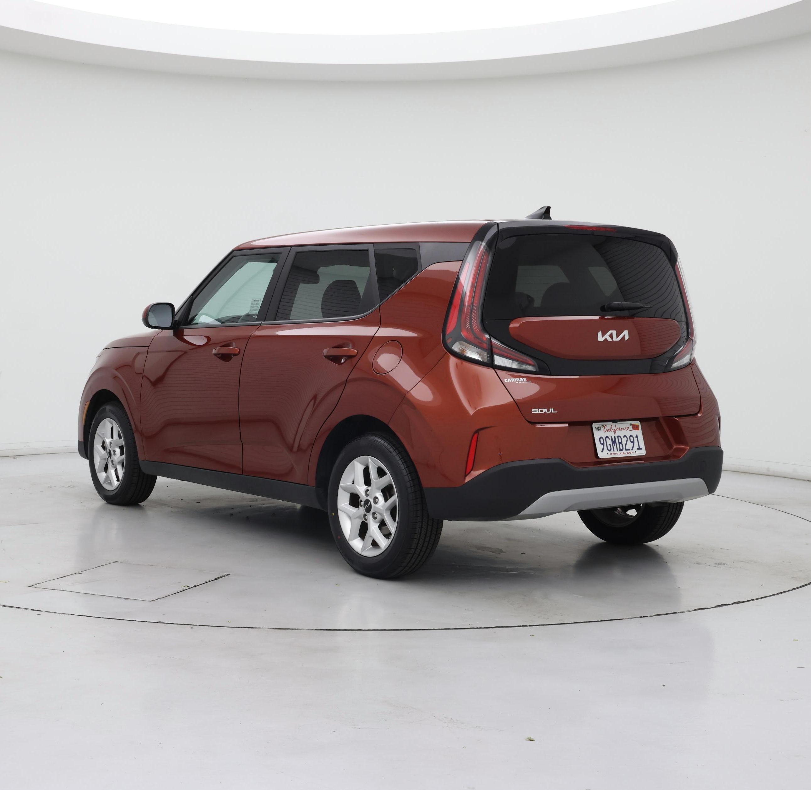 Thumbnail: 2023 Kia Soul - 2