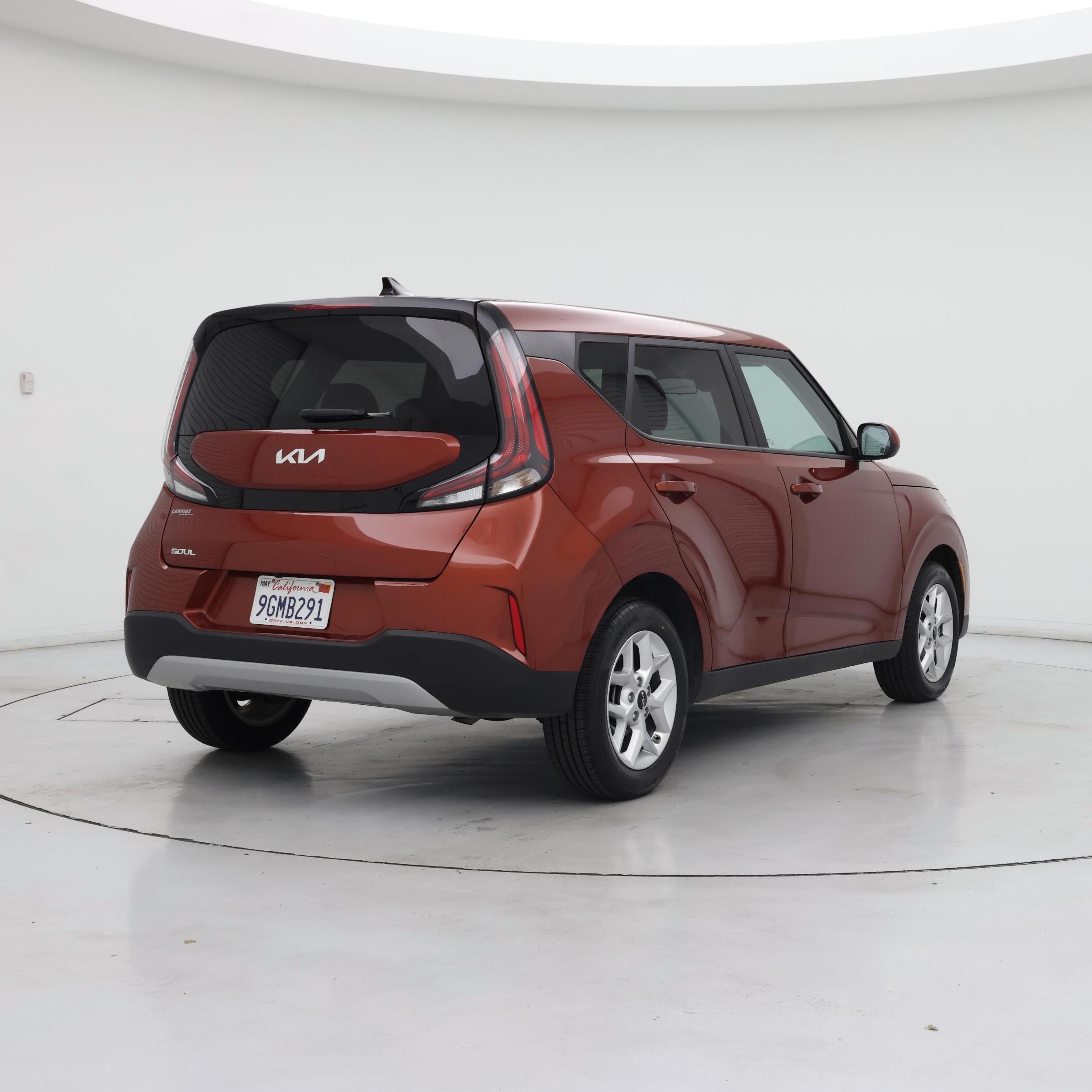 Thumbnail: 2023 Kia Soul - 8