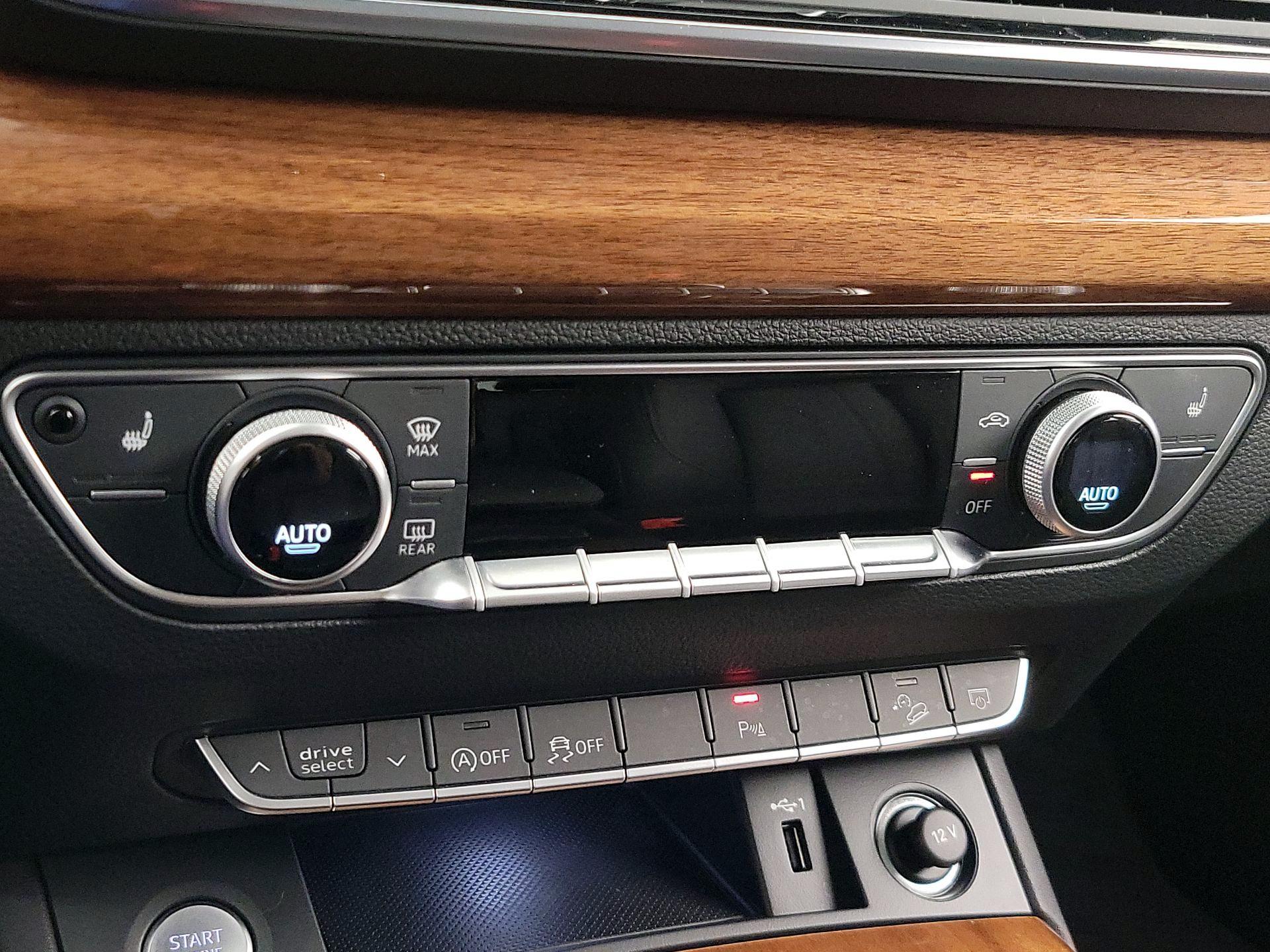 Thumbnail: 2023 Audi Q5 - 16