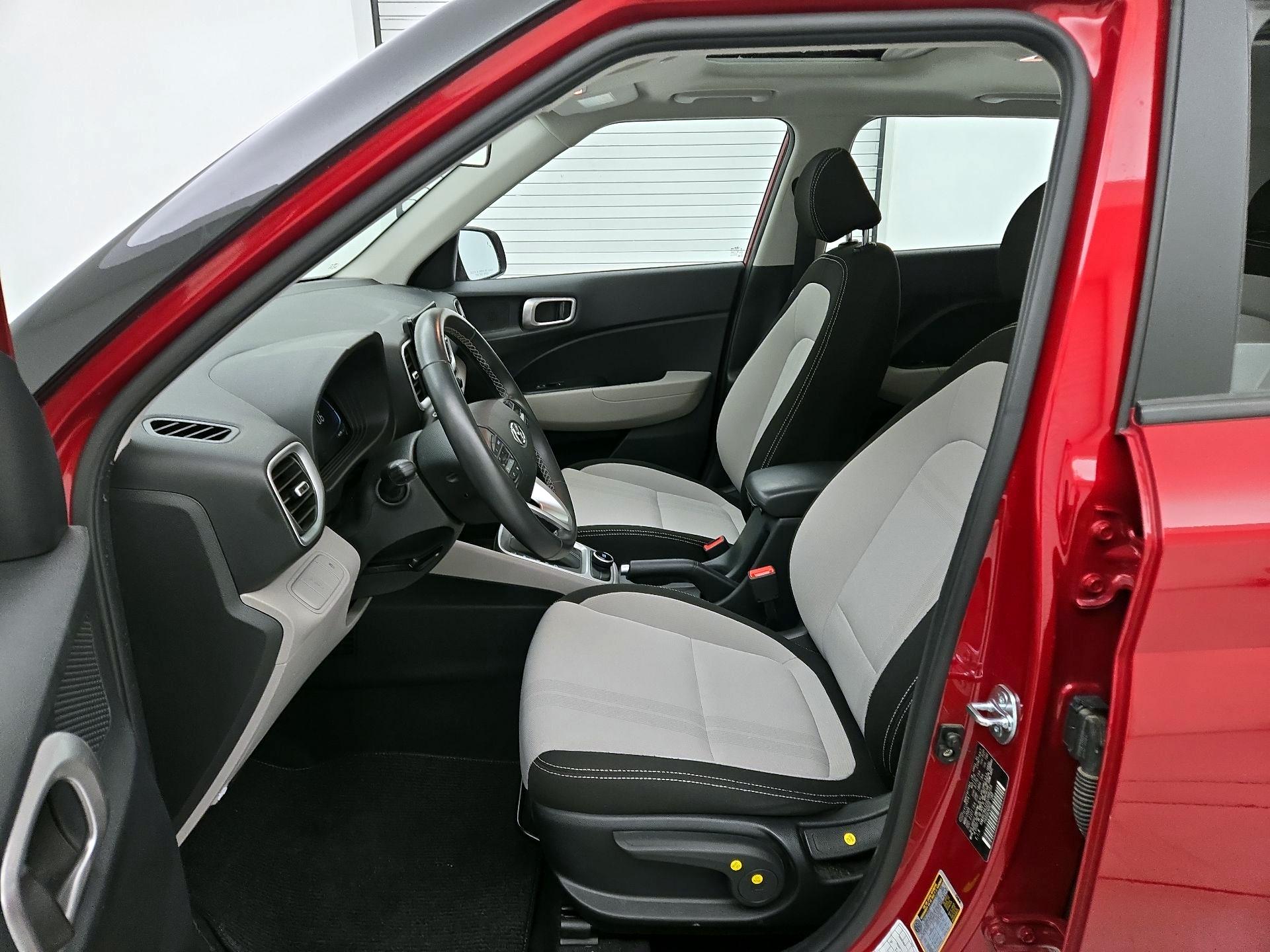 Thumbnail: 2025 Hyundai Venue - 11