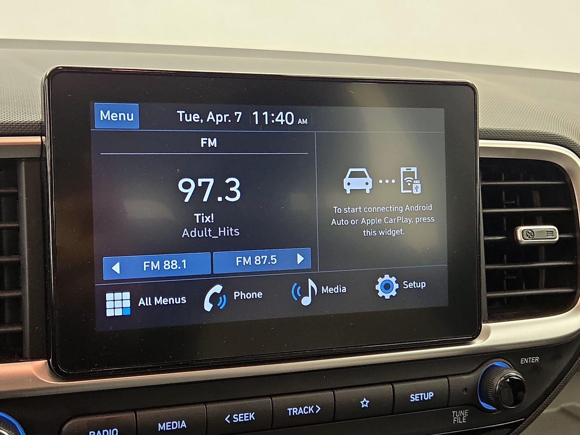 Thumbnail: 2025 Hyundai Venue - 15