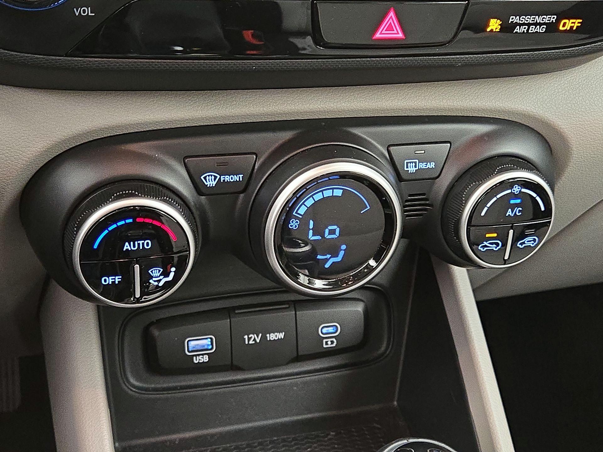 Thumbnail: 2025 Hyundai Venue - 16