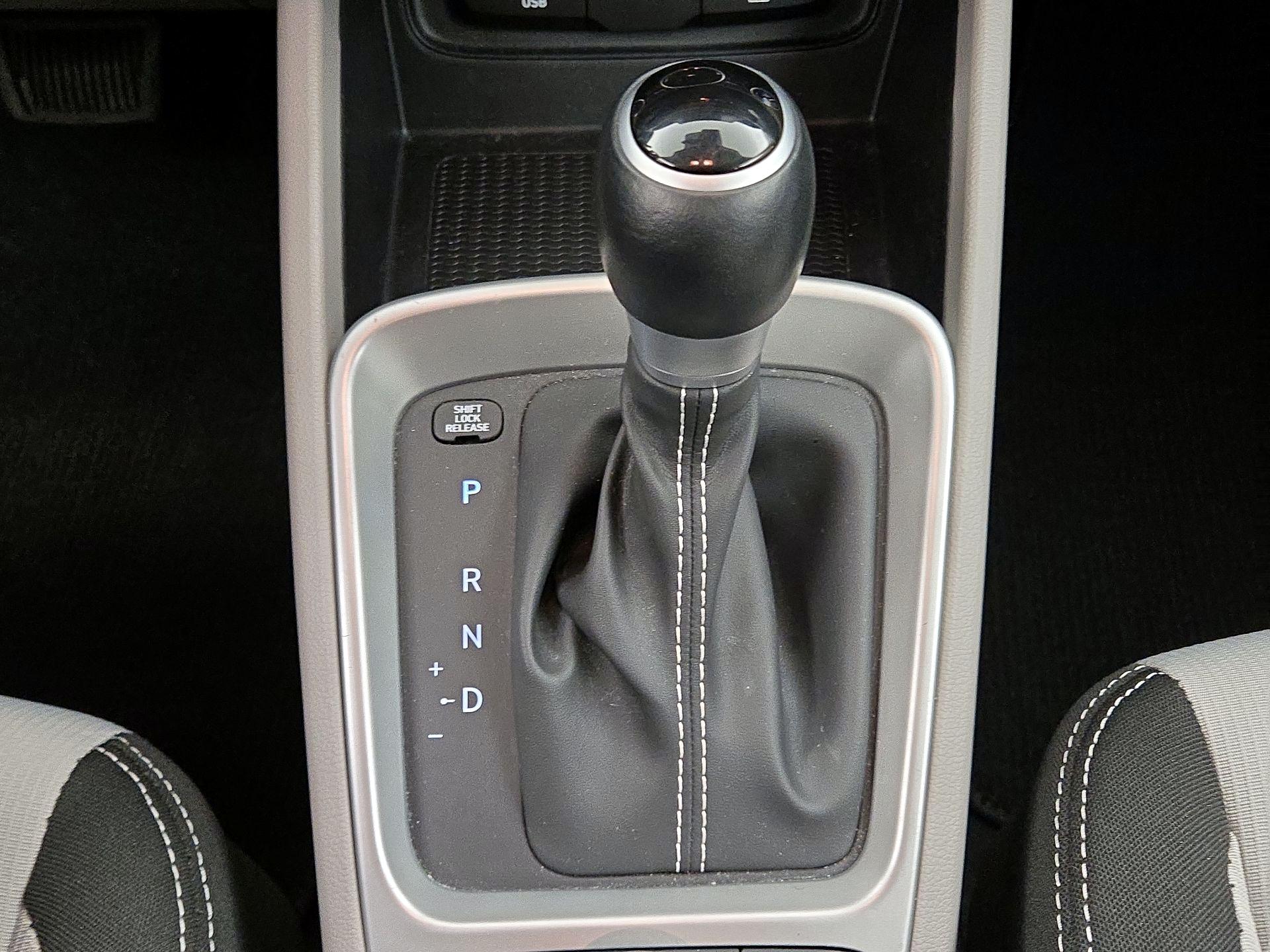 Thumbnail: 2025 Hyundai Venue - 17