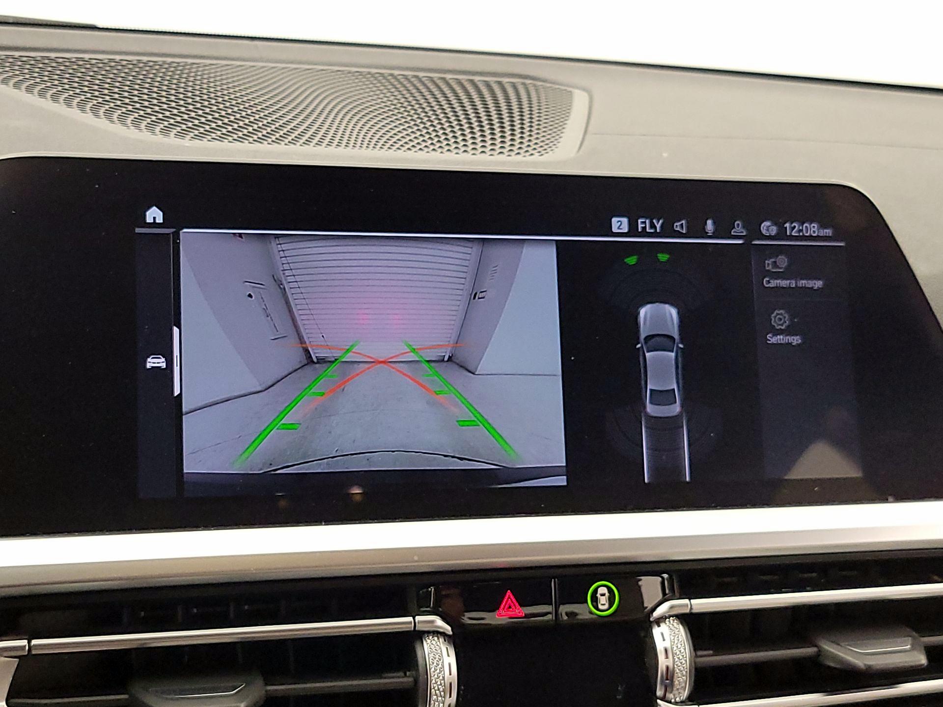 Thumbnail: 2021 BMW 3 Series - 15