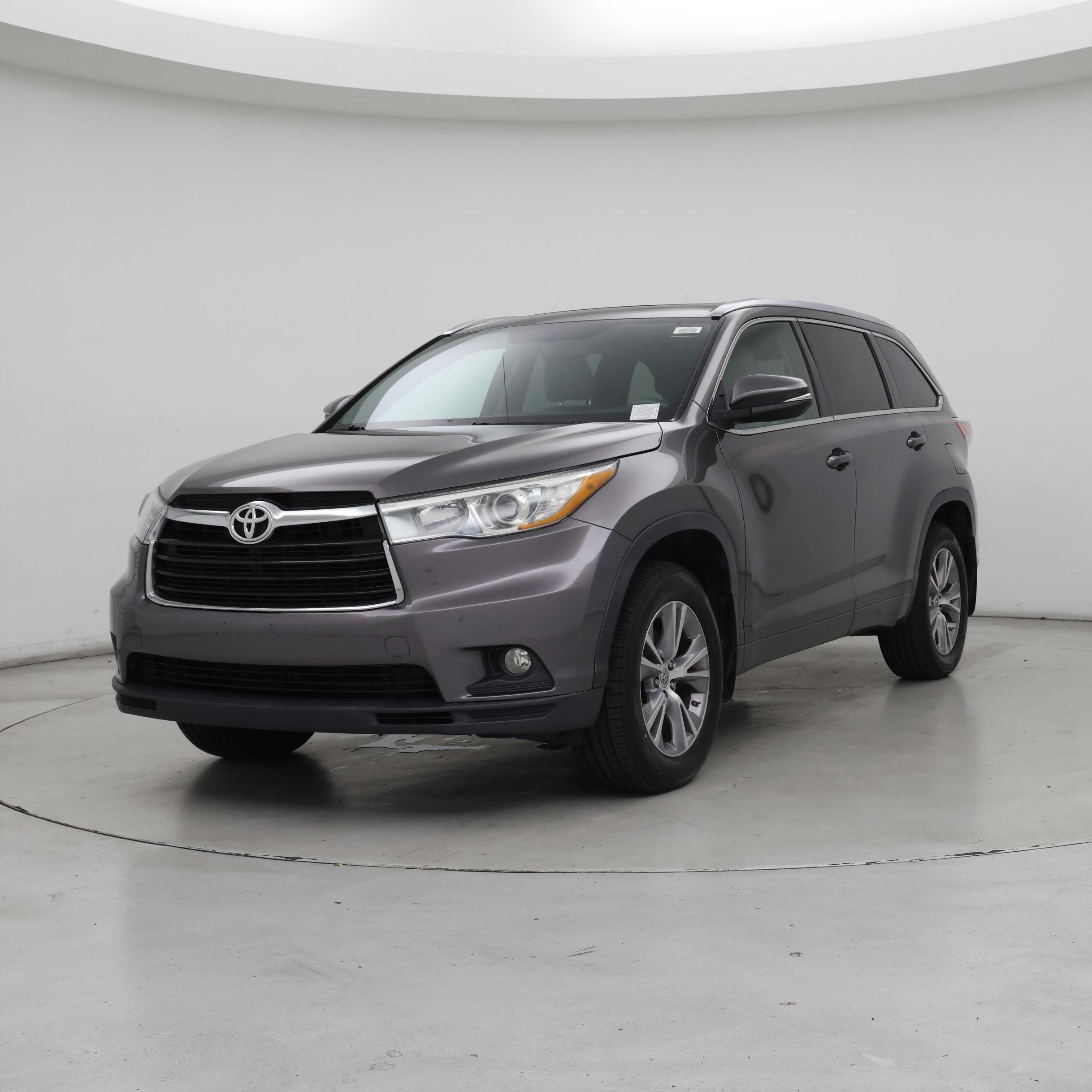 Thumbnail: 2015 Toyota Highlander - 4