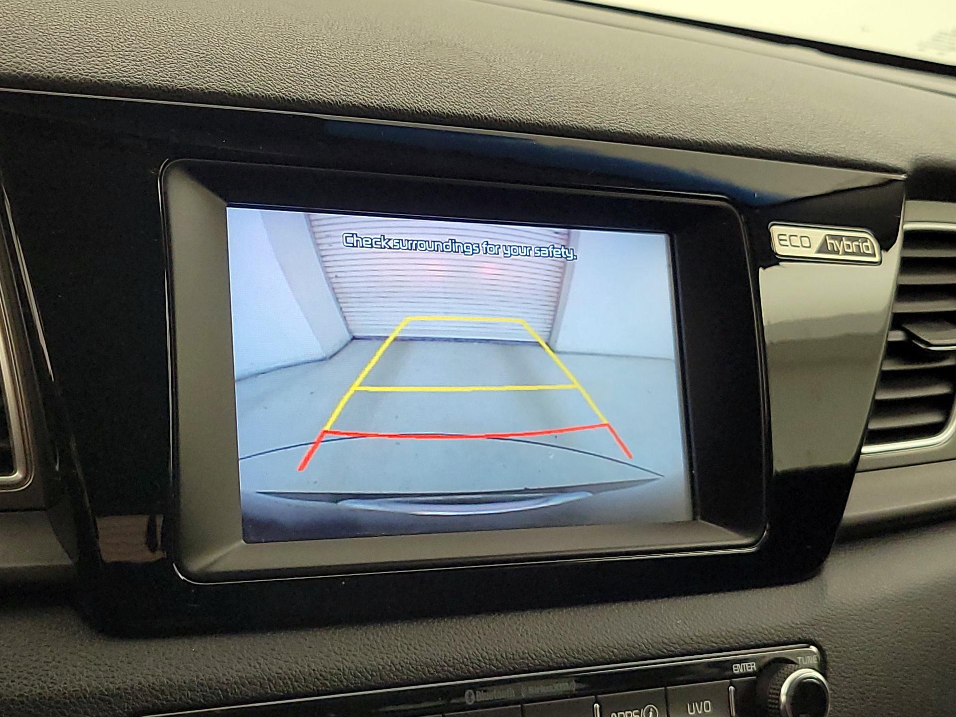 Thumbnail: 2017 Kia Niro - 14