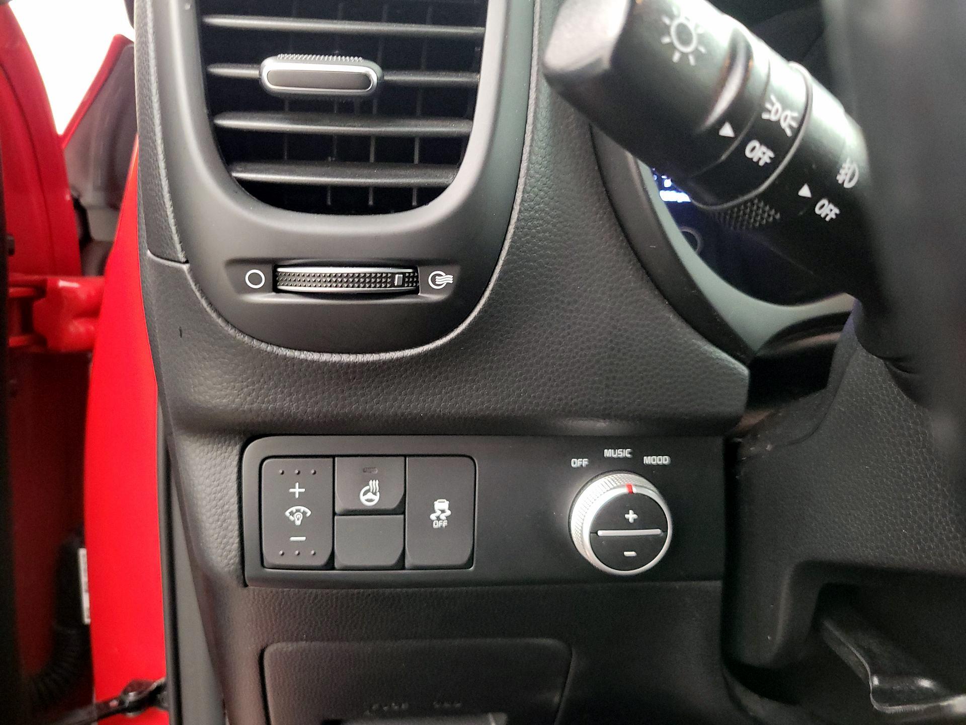 Thumbnail: 2019 Kia Soul - 13