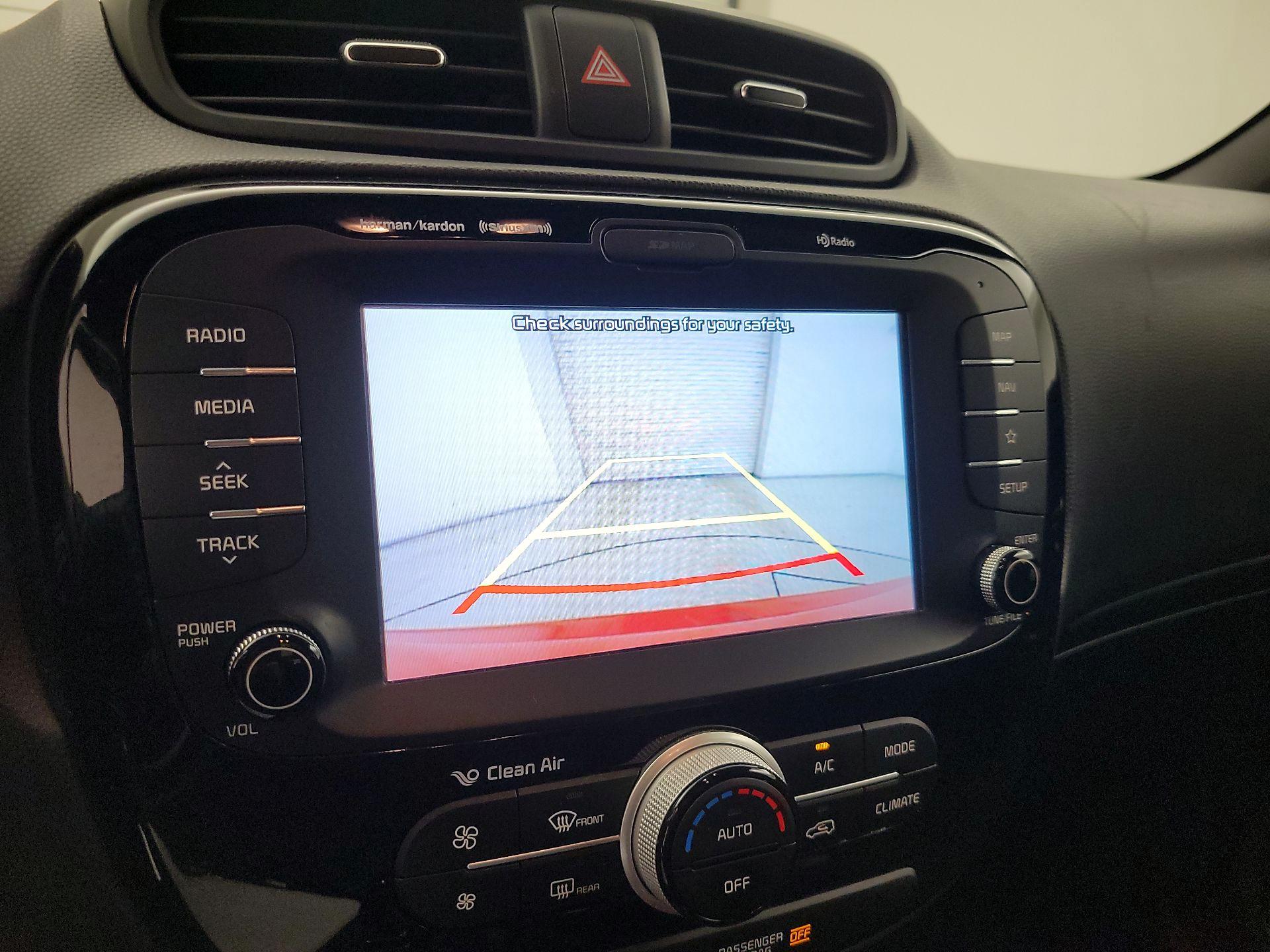 Thumbnail: 2019 Kia Soul - 15