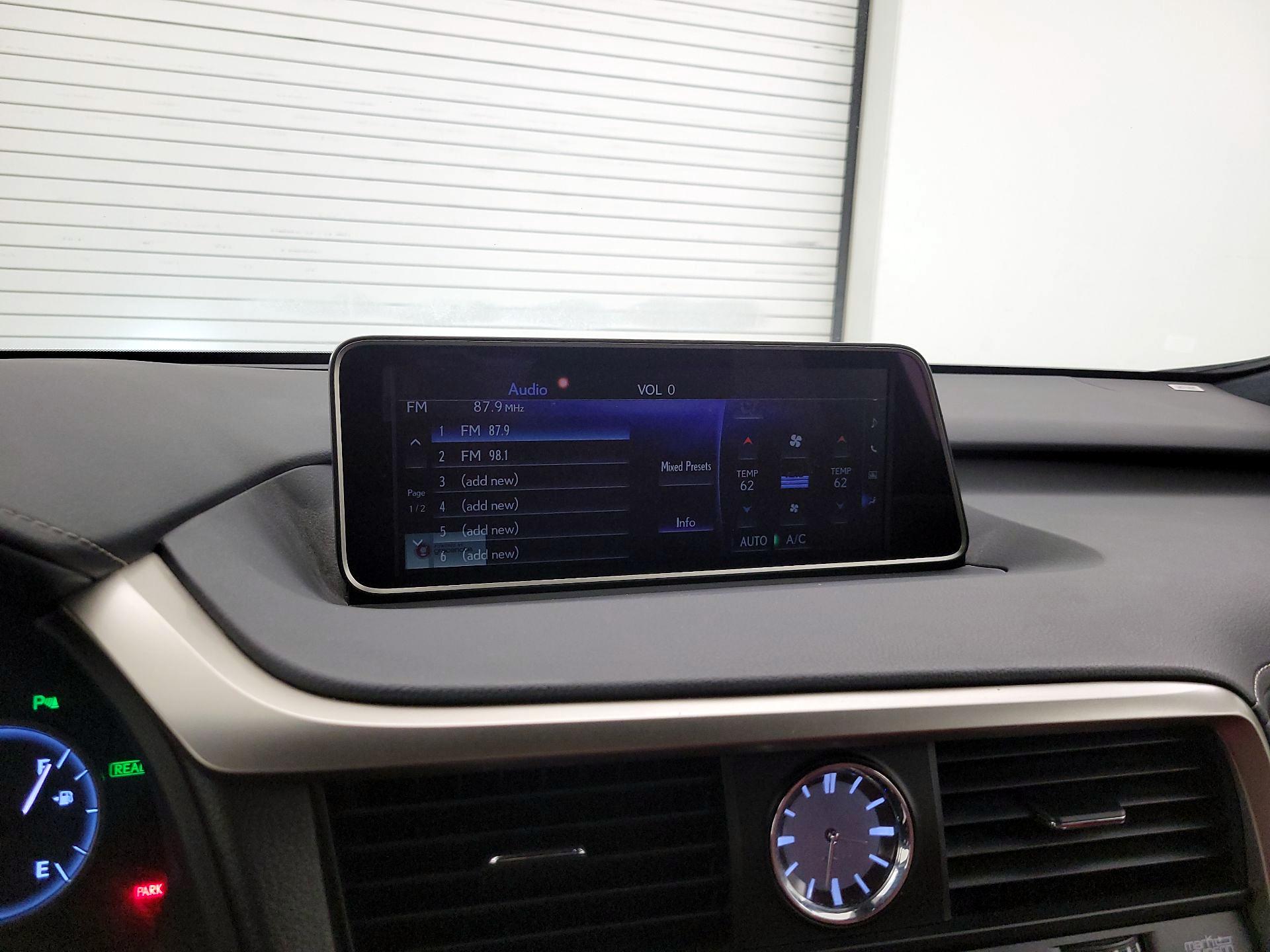 Thumbnail: 2018 Lexus RX - 16