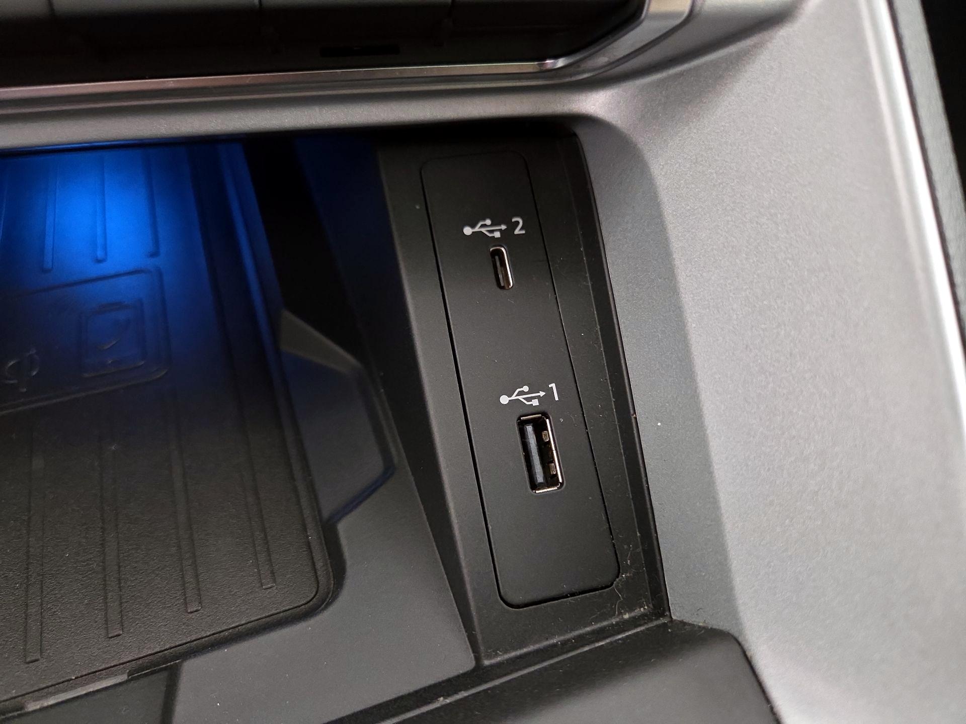 Thumbnail: 2021 Audi Q3 - 18