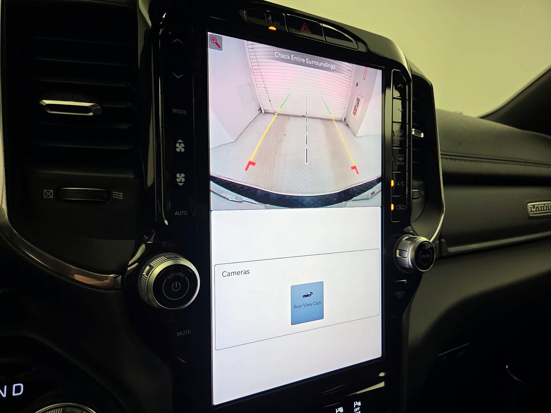 Thumbnail: 2025 RAM 1500 - 15