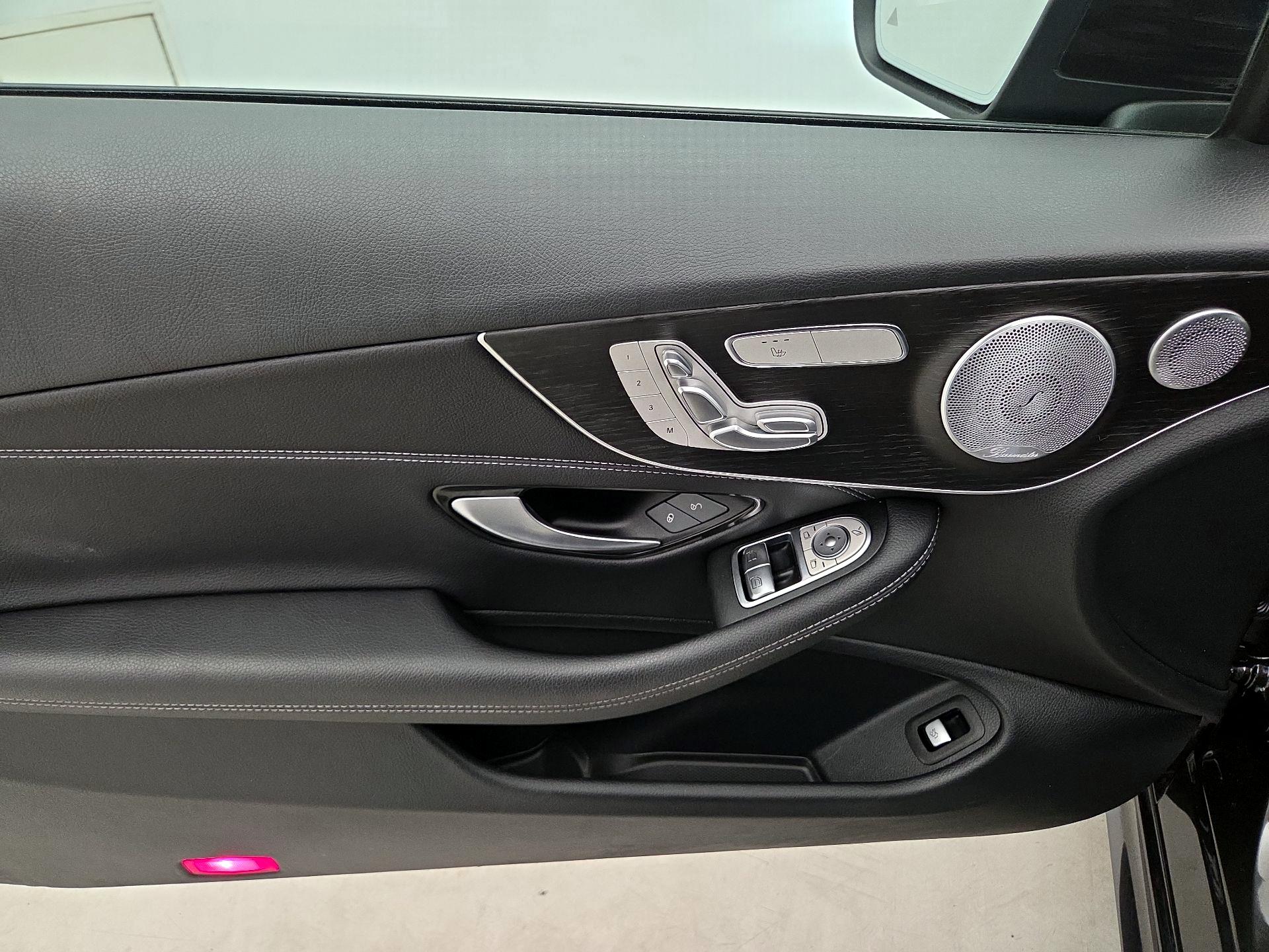 Thumbnail: 2021 Mercedes-Benz C-Class - 12