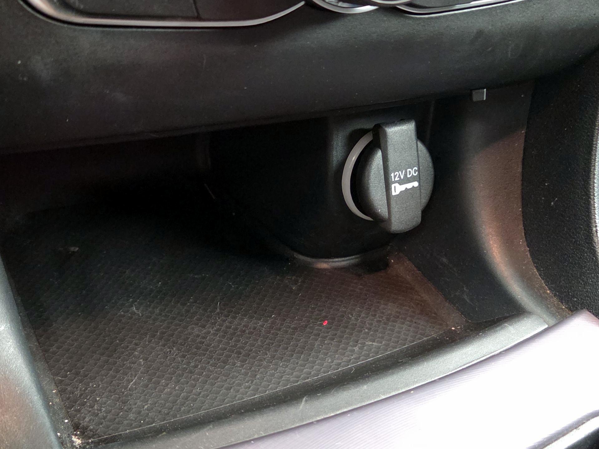 Thumbnail: 2022 Dodge Charger - 19