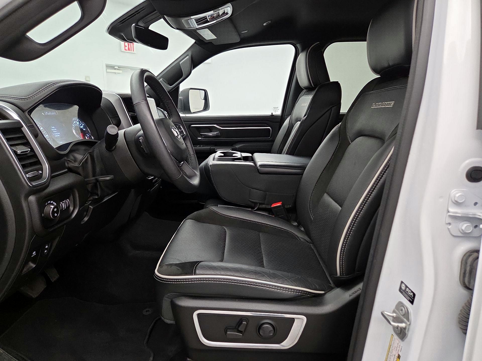 Thumbnail: 2025 RAM 1500 - 11