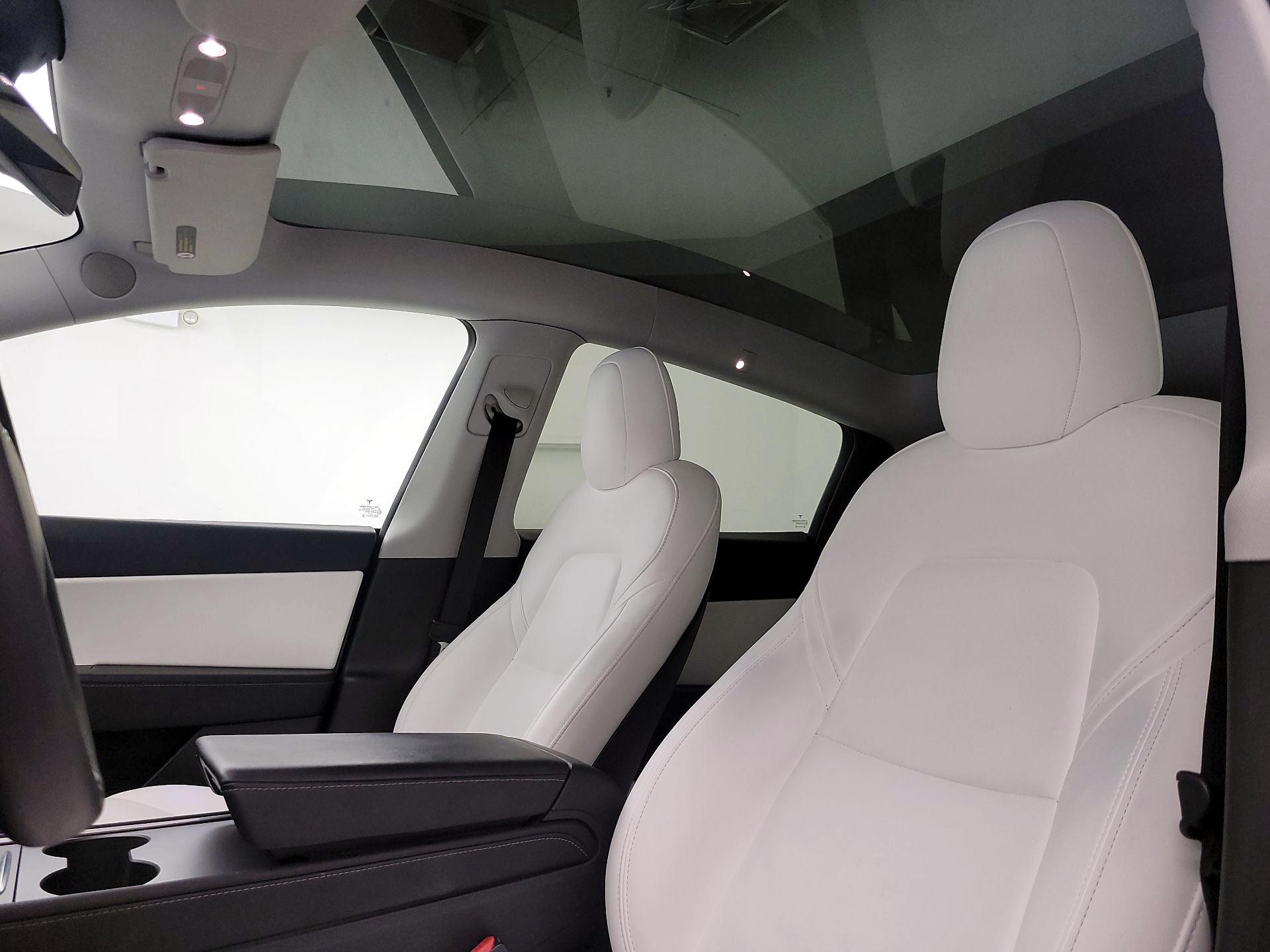 Thumbnail: 2021 Tesla Model Y - 19