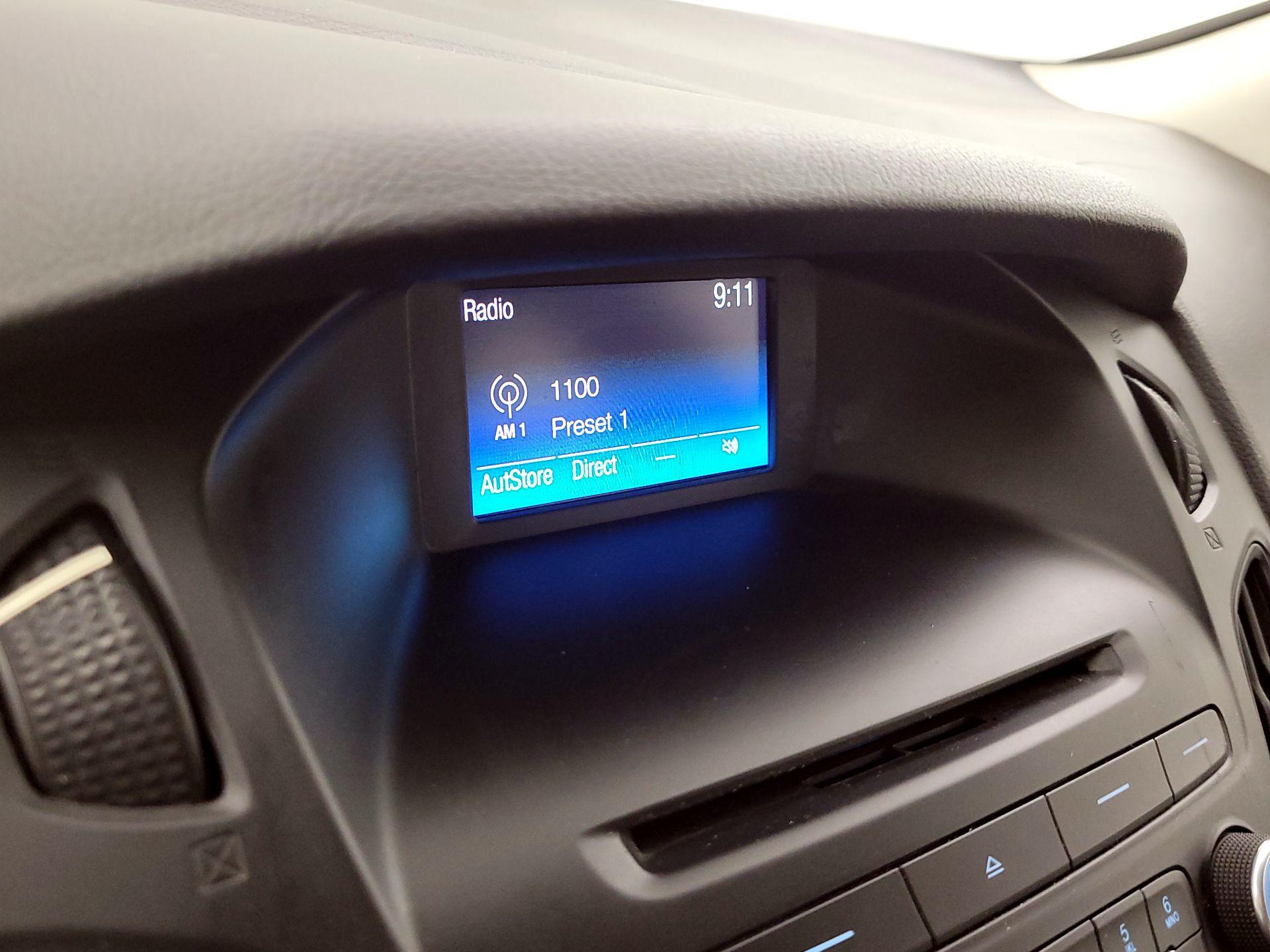 Thumbnail: 2017 Ford Focus - 15