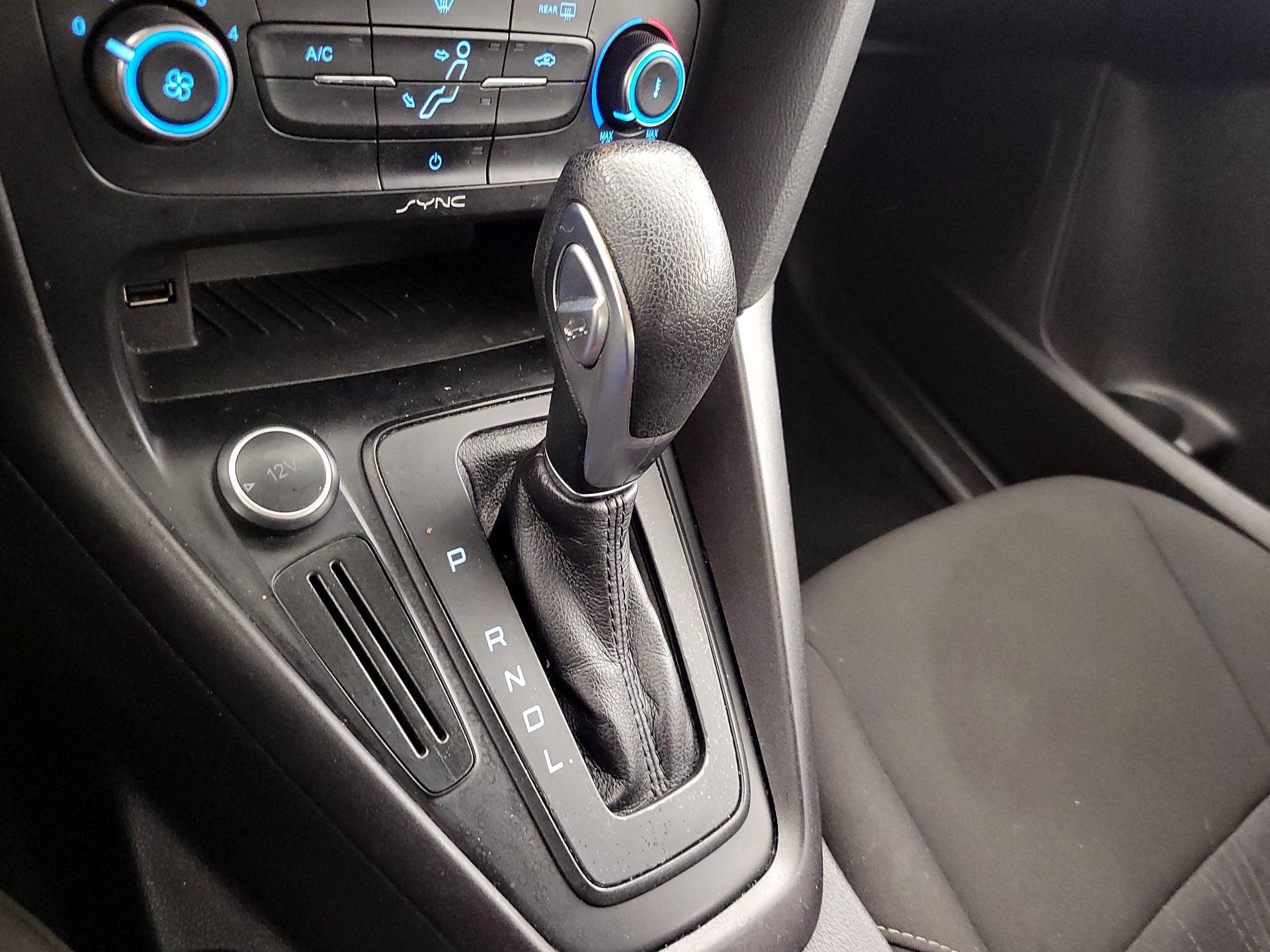 Thumbnail: 2017 Ford Focus - 17