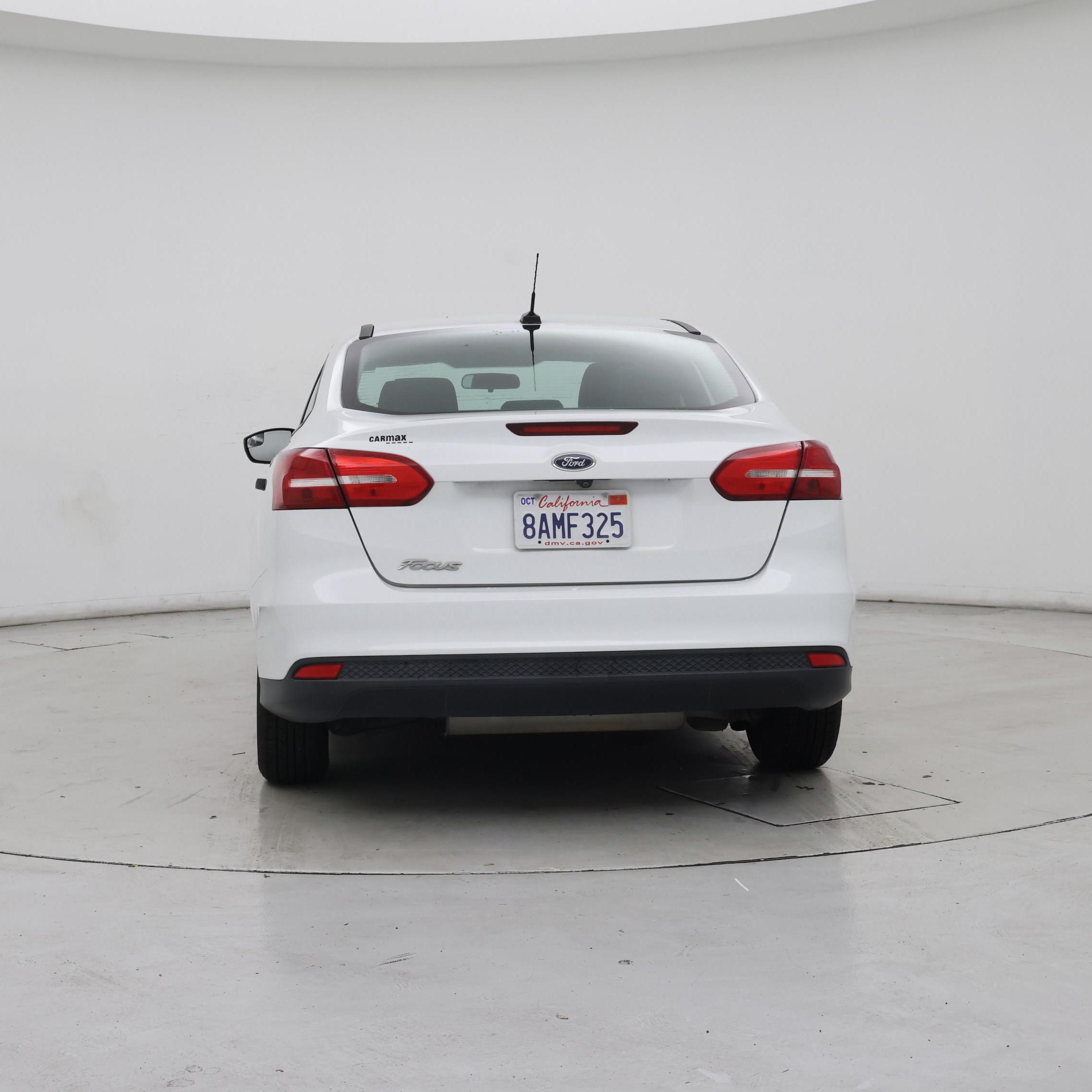 Thumbnail: 2017 Ford Focus - 6