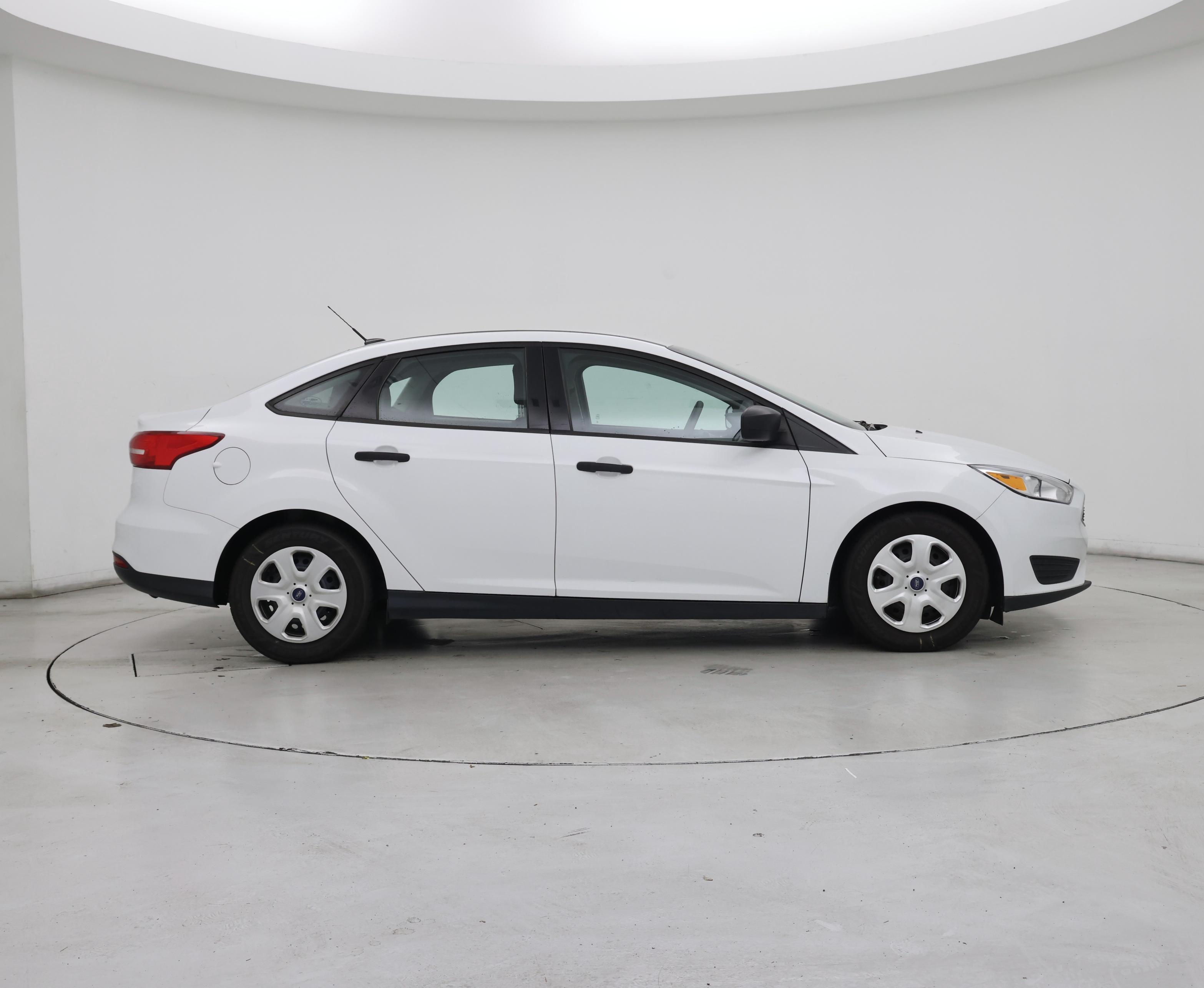 Thumbnail: 2017 Ford Focus - 7