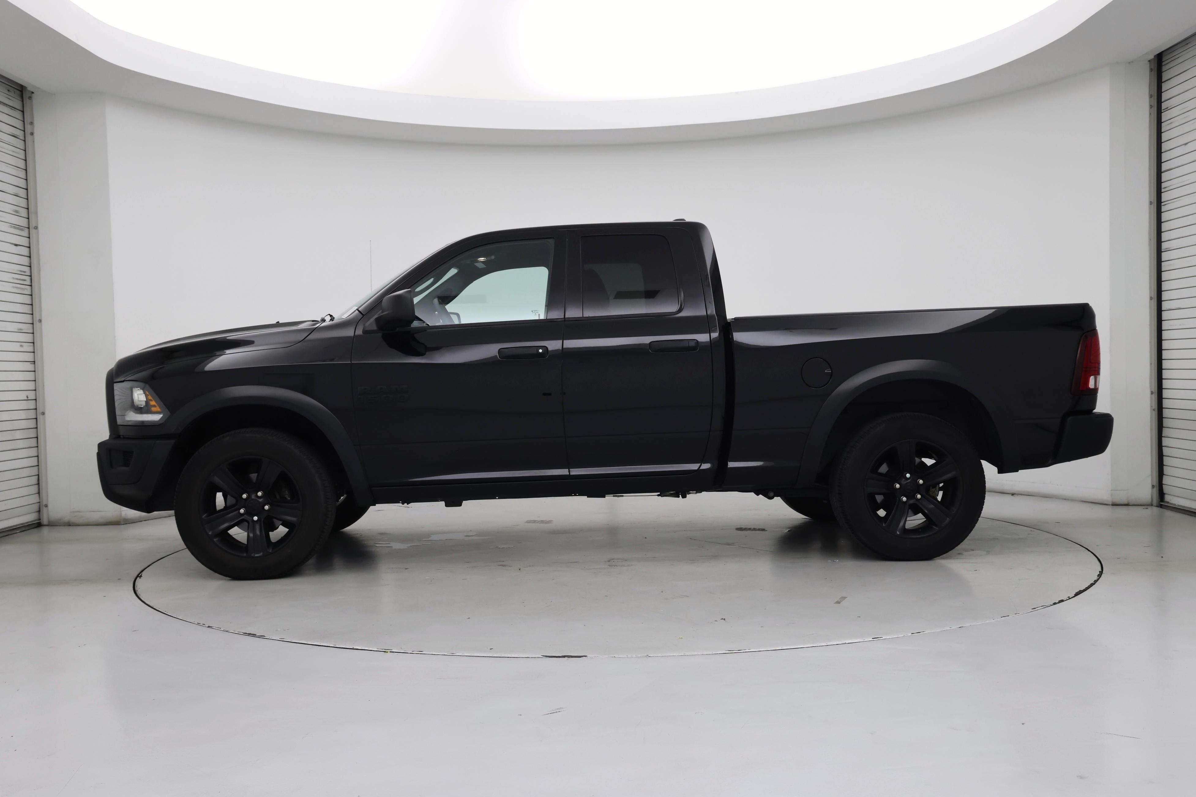 Thumbnail: 2022 RAM 1500 Classic - 3